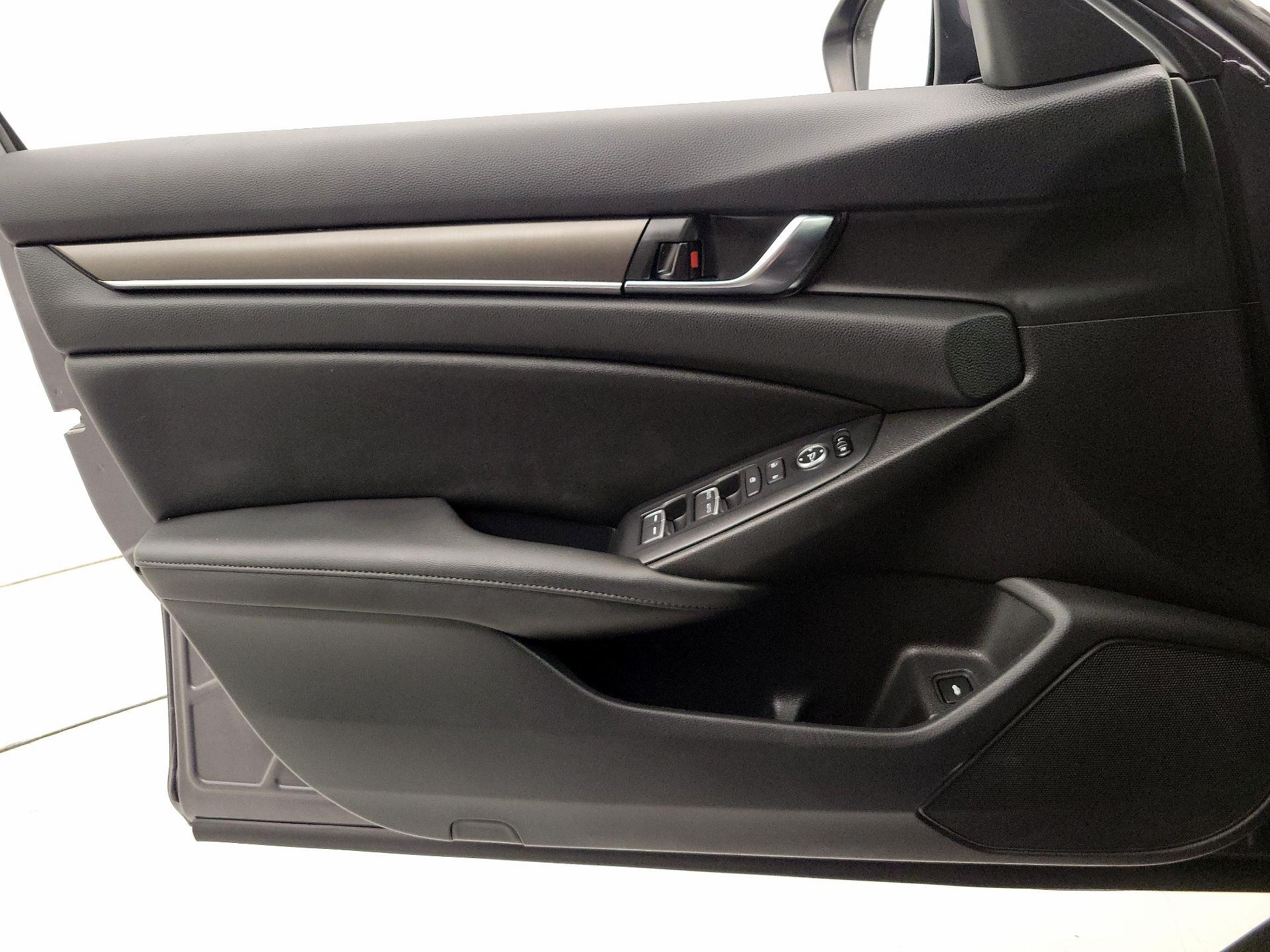 Thumbnail: 2021 Honda Accord - 12