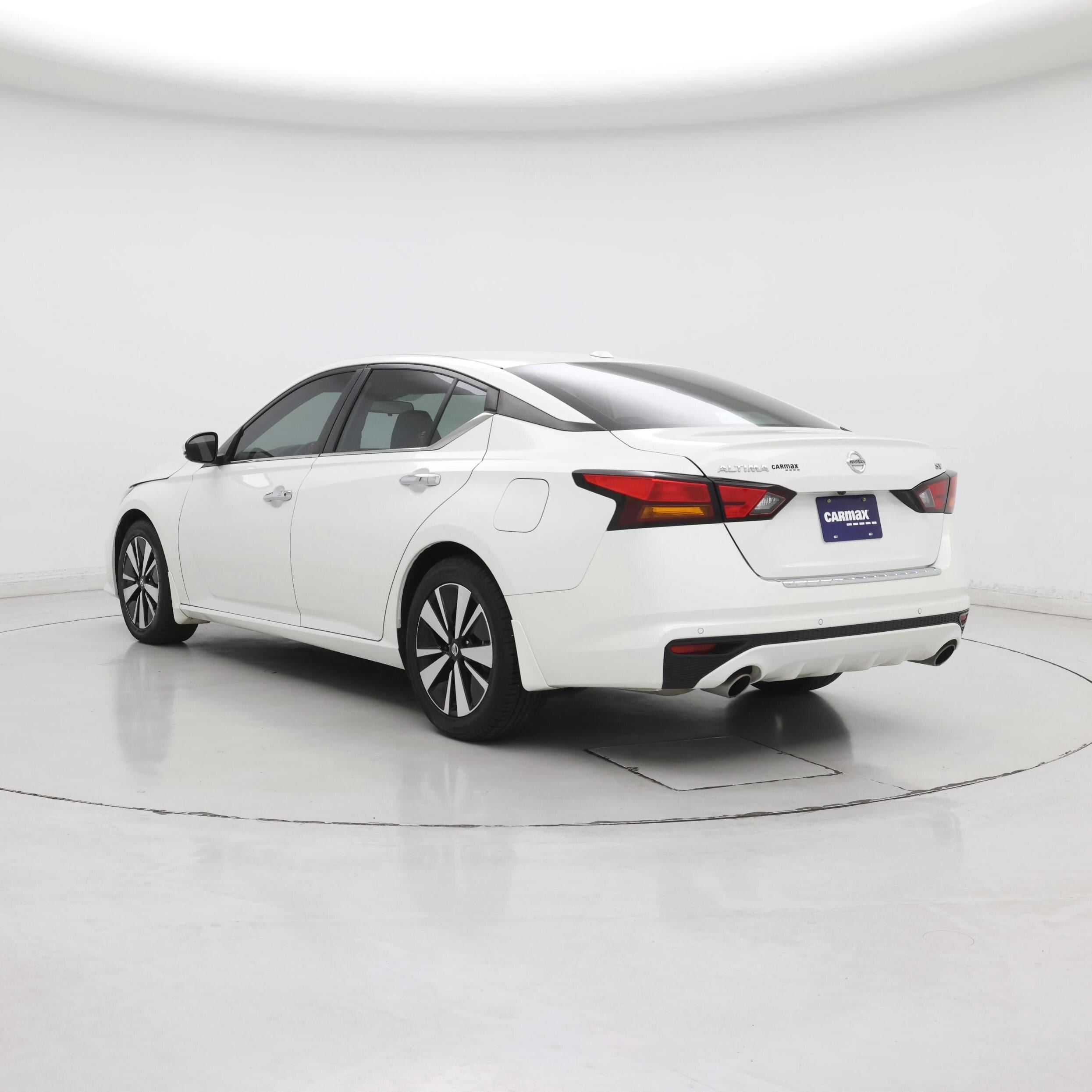 Thumbnail: 2022 Nissan Altima - 2