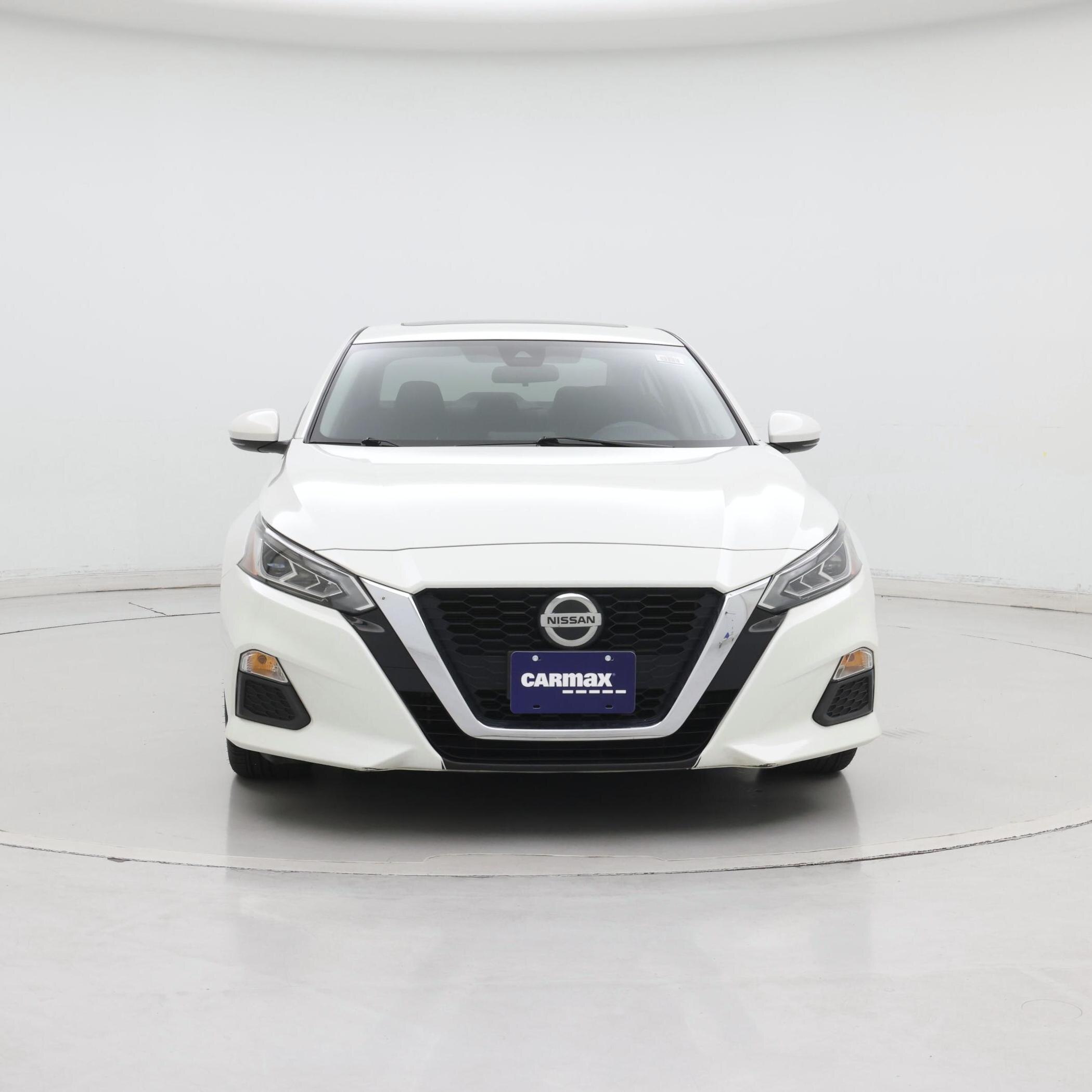 Thumbnail: 2022 Nissan Altima - 5