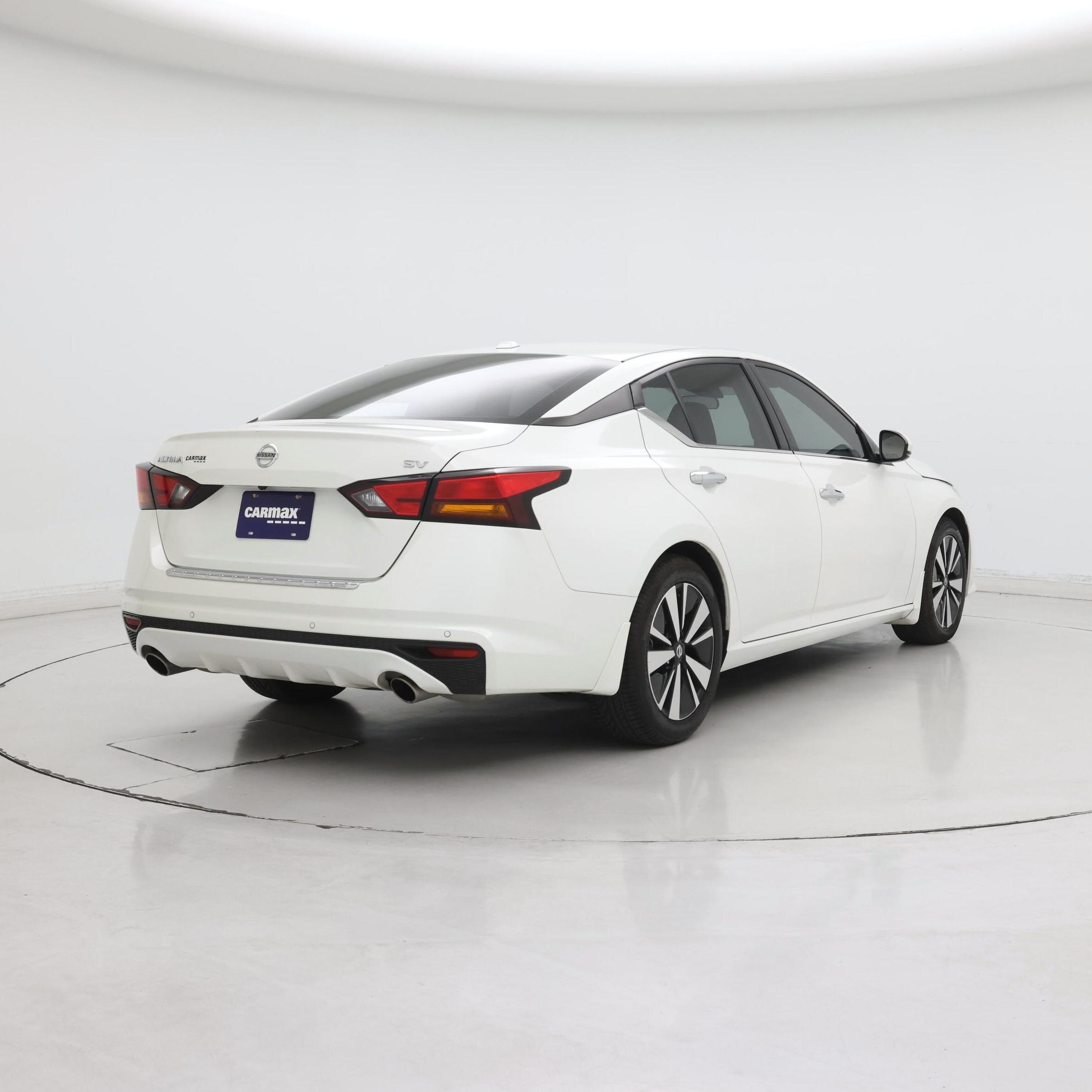 Thumbnail: 2022 Nissan Altima - 8
