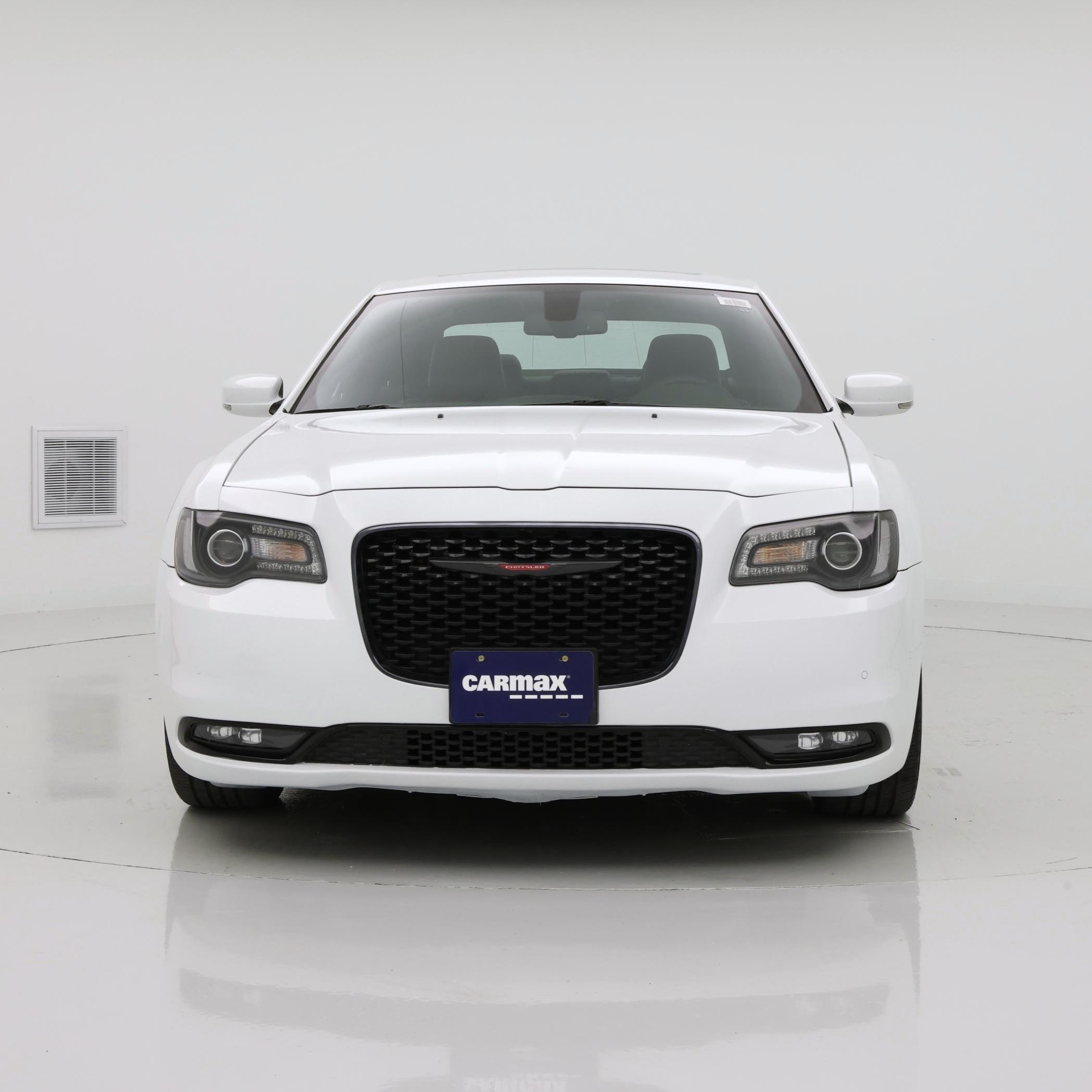 Thumbnail: 2022 Chrysler 300 - 5