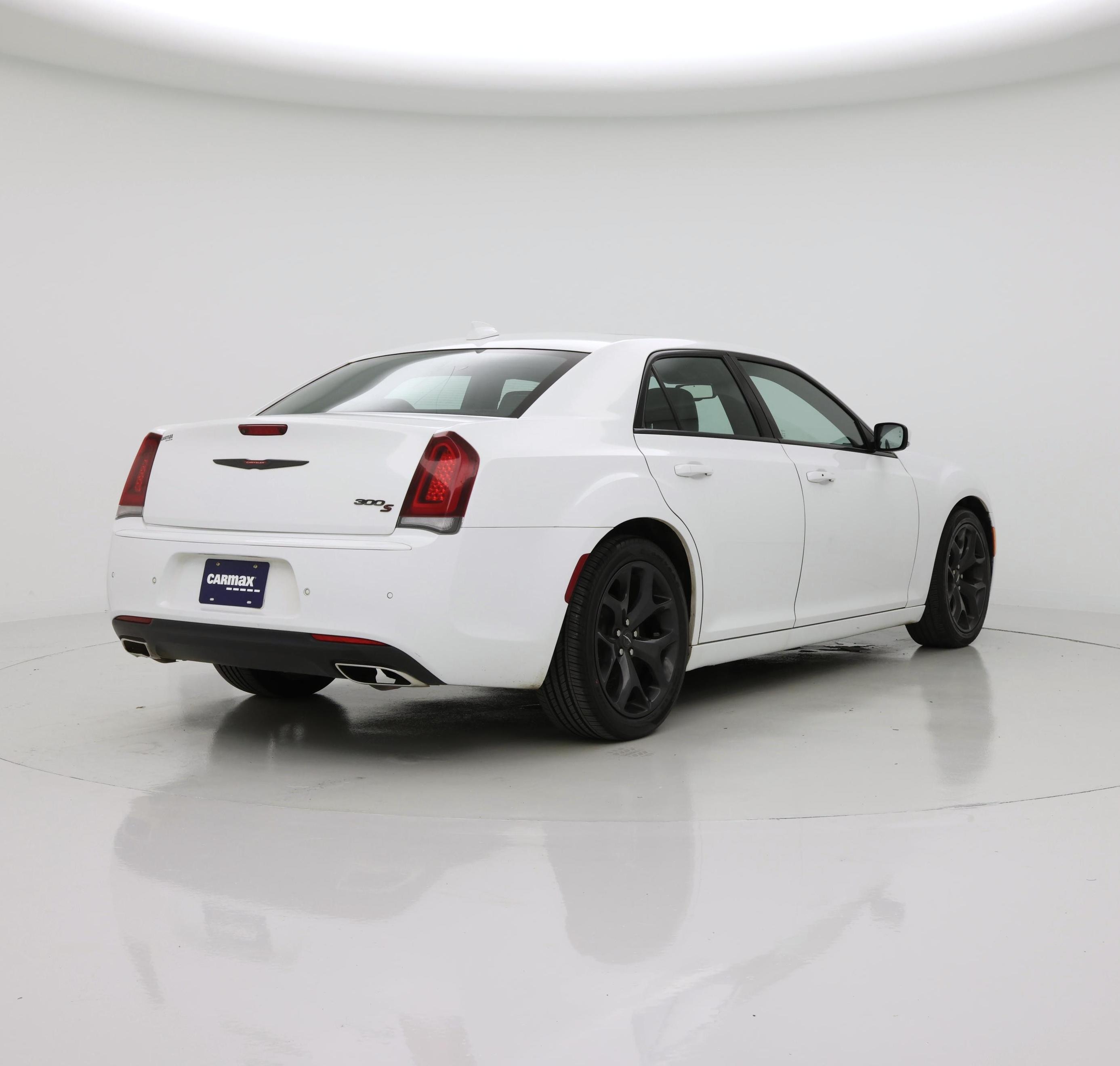 Thumbnail: 2022 Chrysler 300 - 8