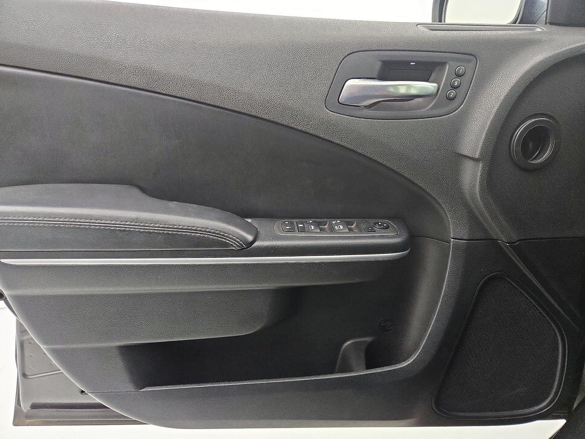 Thumbnail: 2021 Dodge Charger - 12