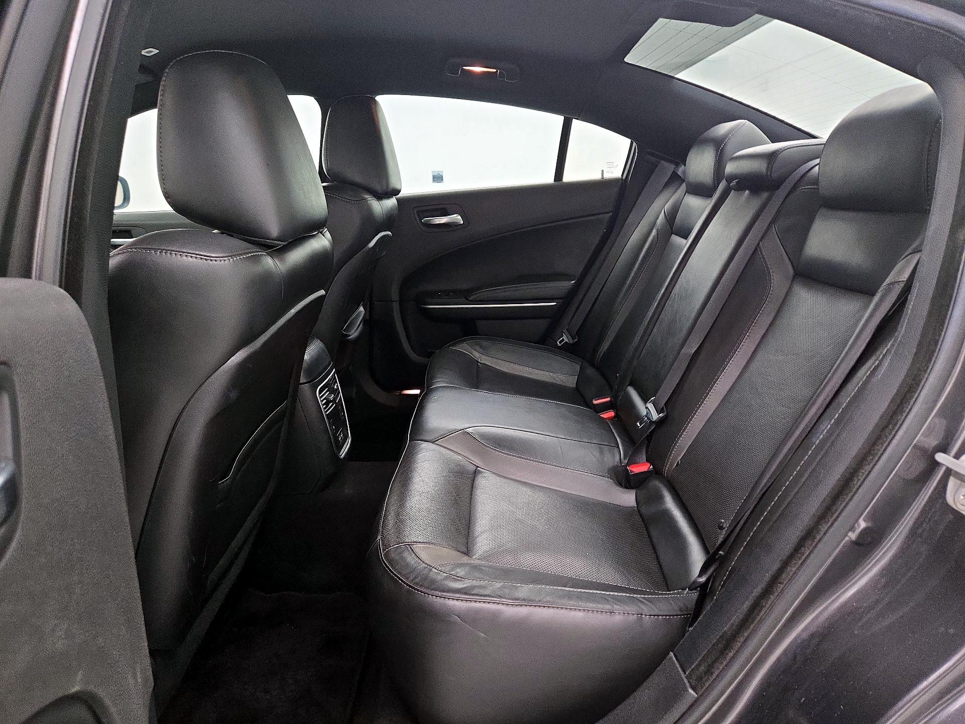 Thumbnail: 2021 Dodge Charger - 19