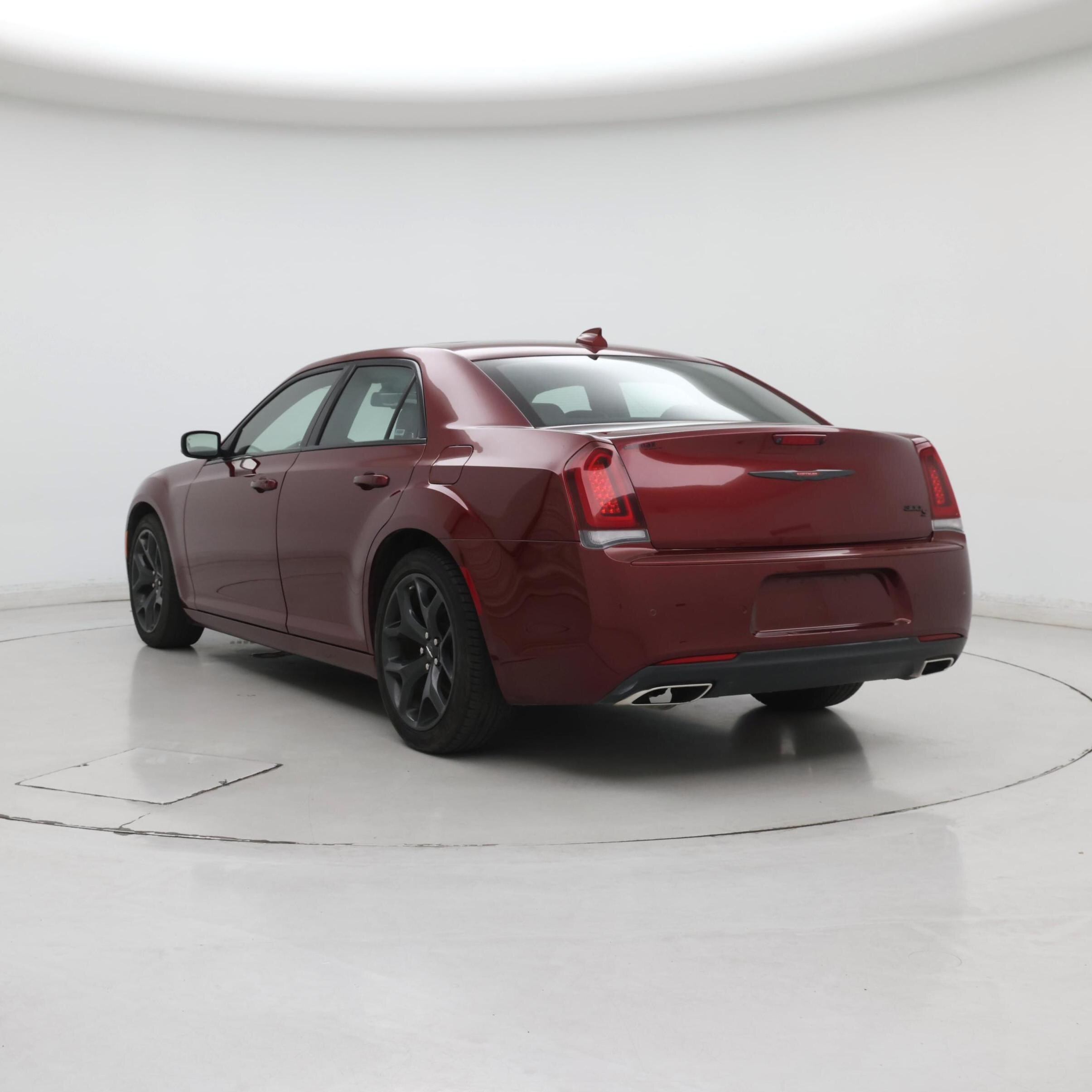 Thumbnail: 2022 Chrysler 300 - 2