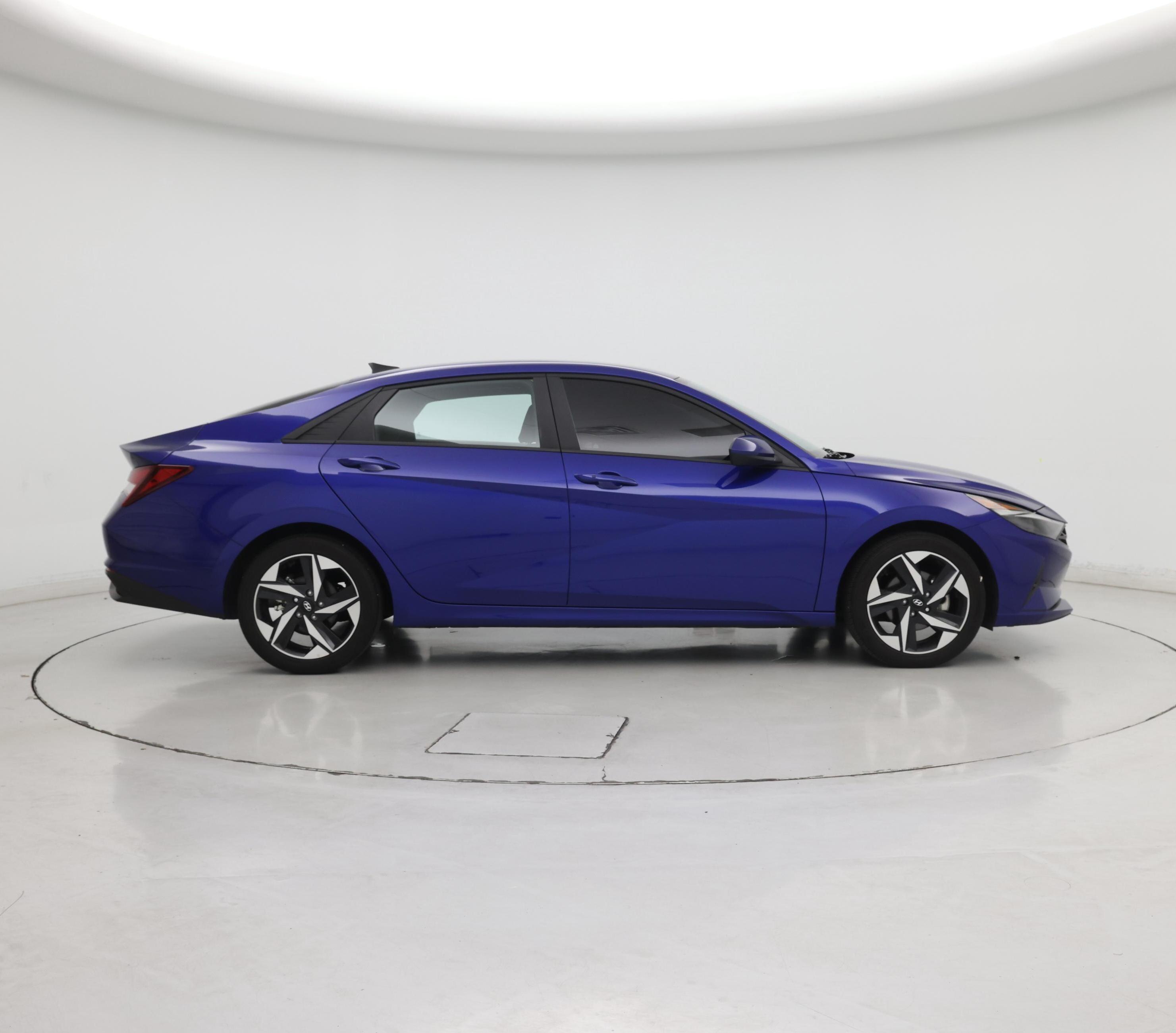 Thumbnail: 2023 Hyundai Elantra - 7