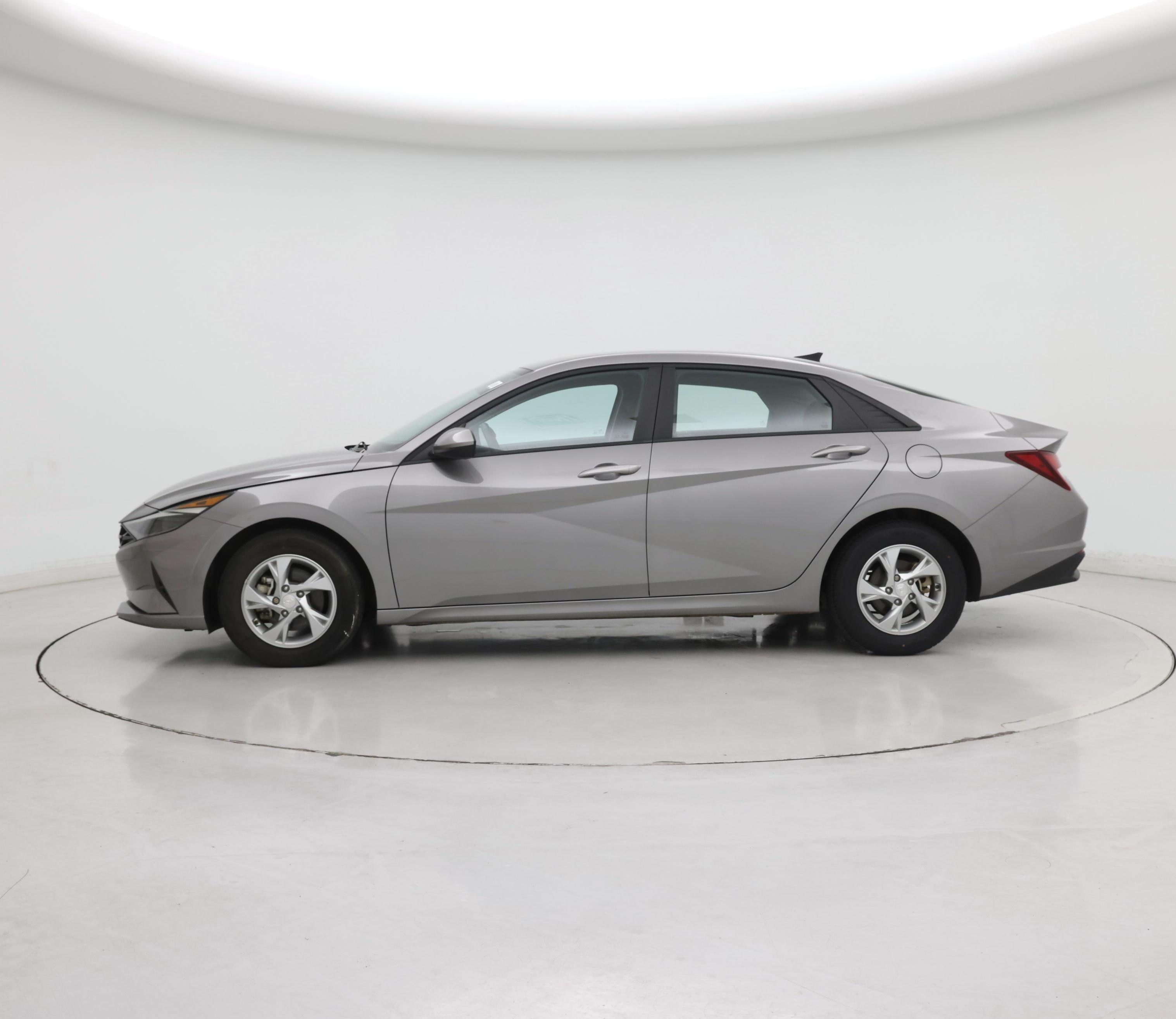 Thumbnail: 2023 Hyundai Elantra - 3