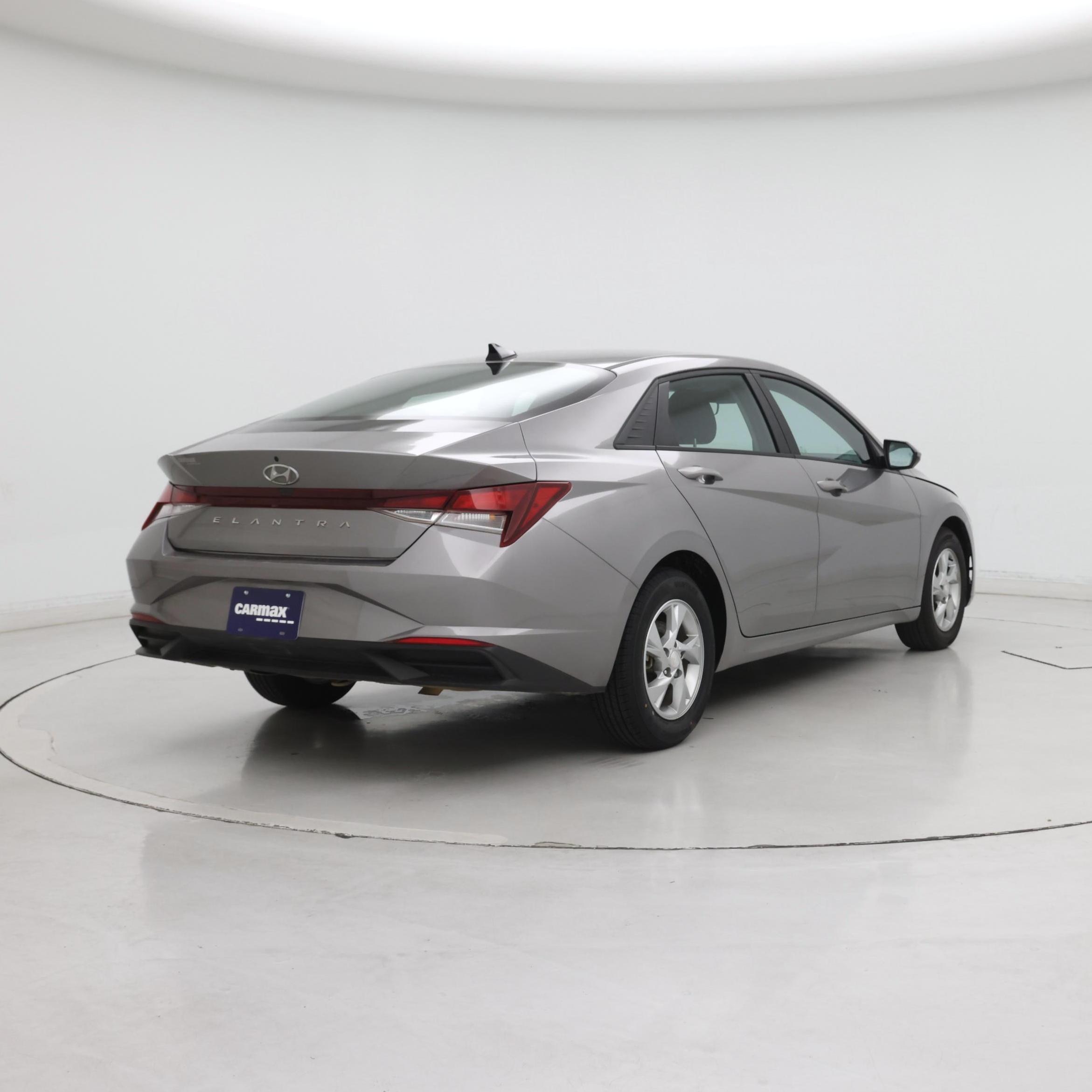 Thumbnail: 2023 Hyundai Elantra - 8
