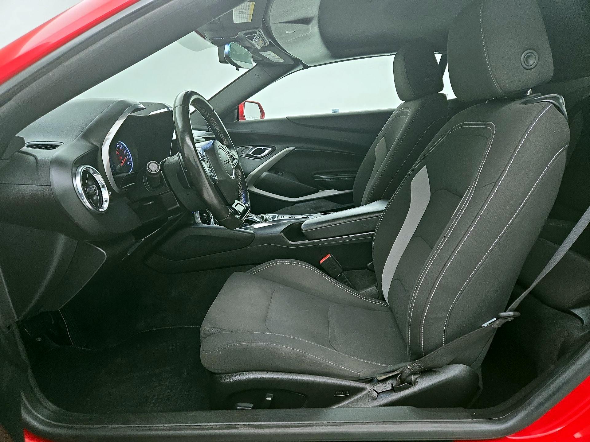 Thumbnail: 2020 Chevrolet Camaro - 11