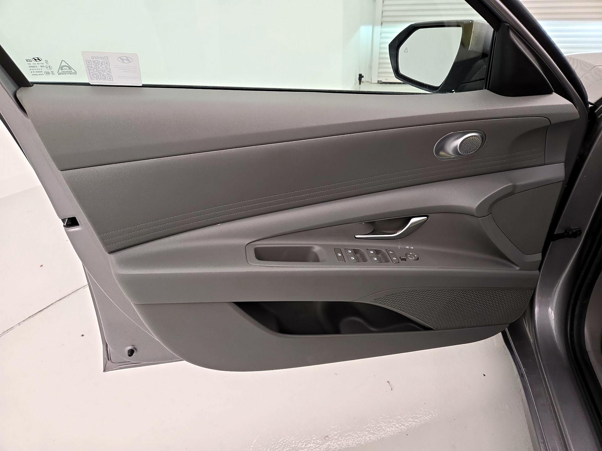 Thumbnail: 2024 Hyundai Elantra - 12