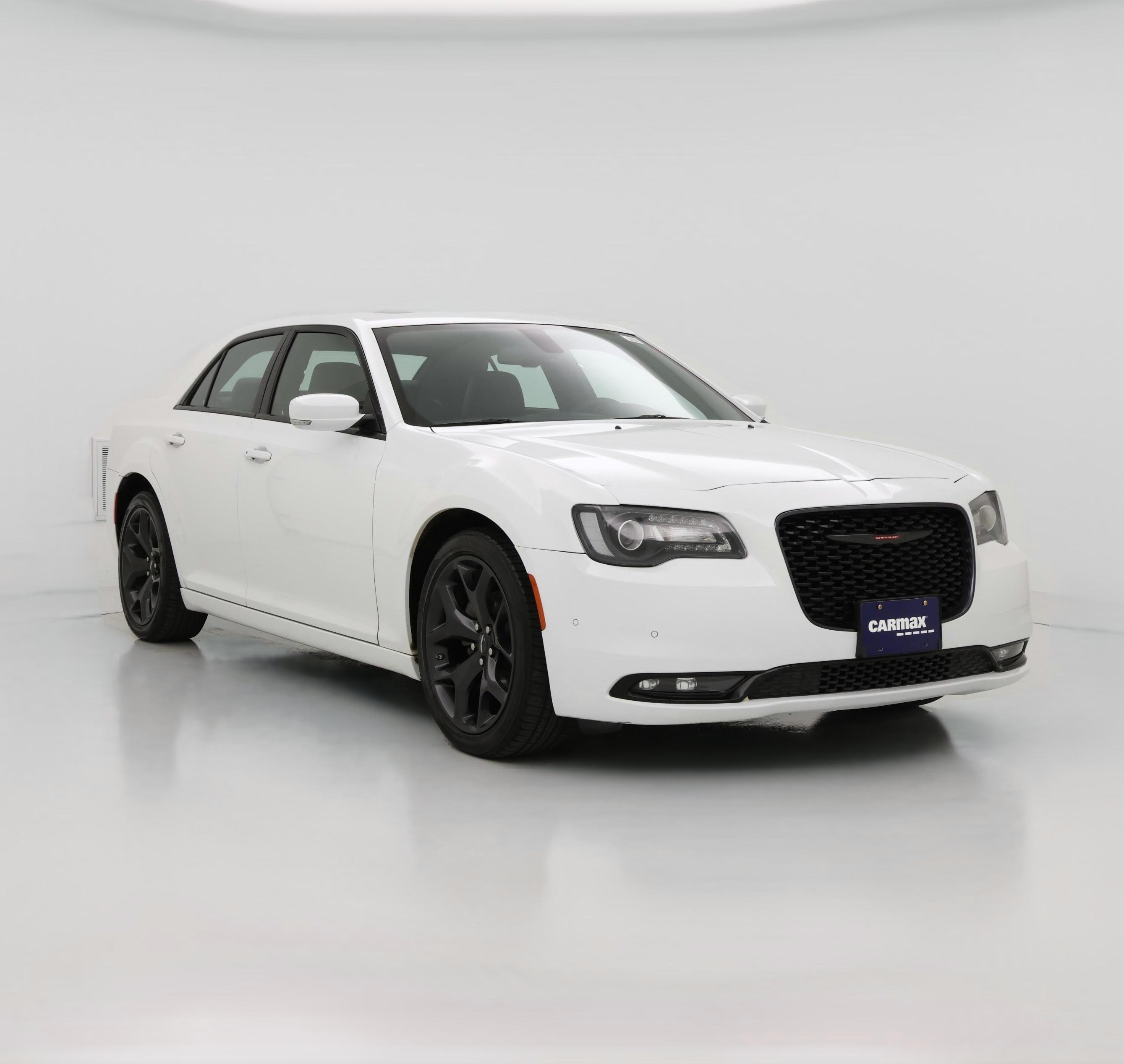 Thumbnail: 2022 Chrysler 300 - 1