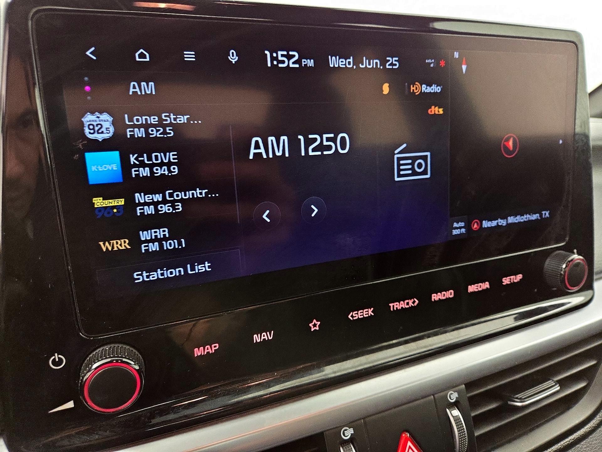 Thumbnail: 2023 Kia Forte - 16