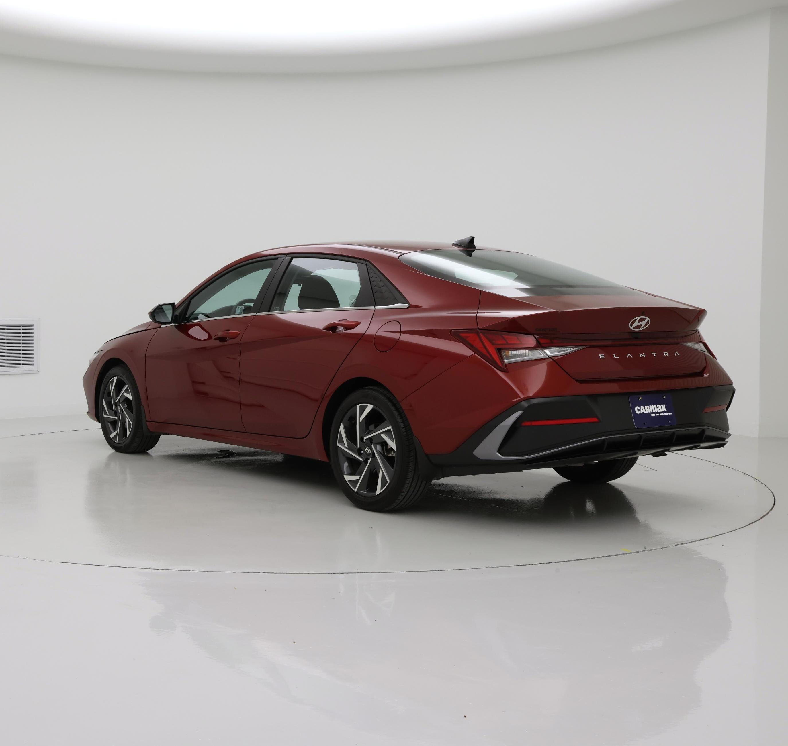 Thumbnail: 2024 Hyundai Elantra - 2