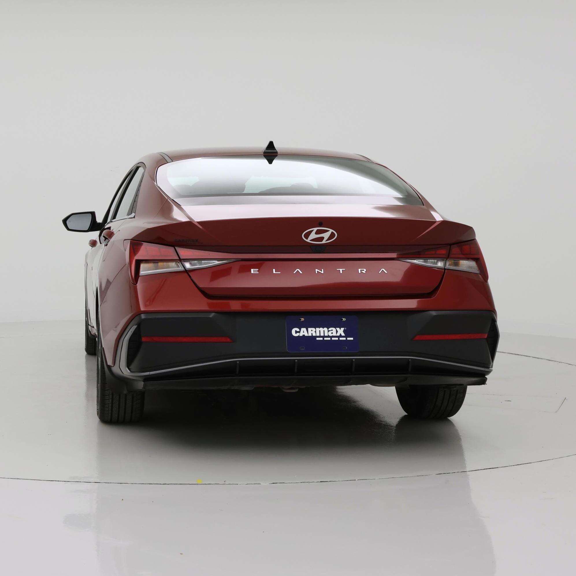 Thumbnail: 2024 Hyundai Elantra - 6