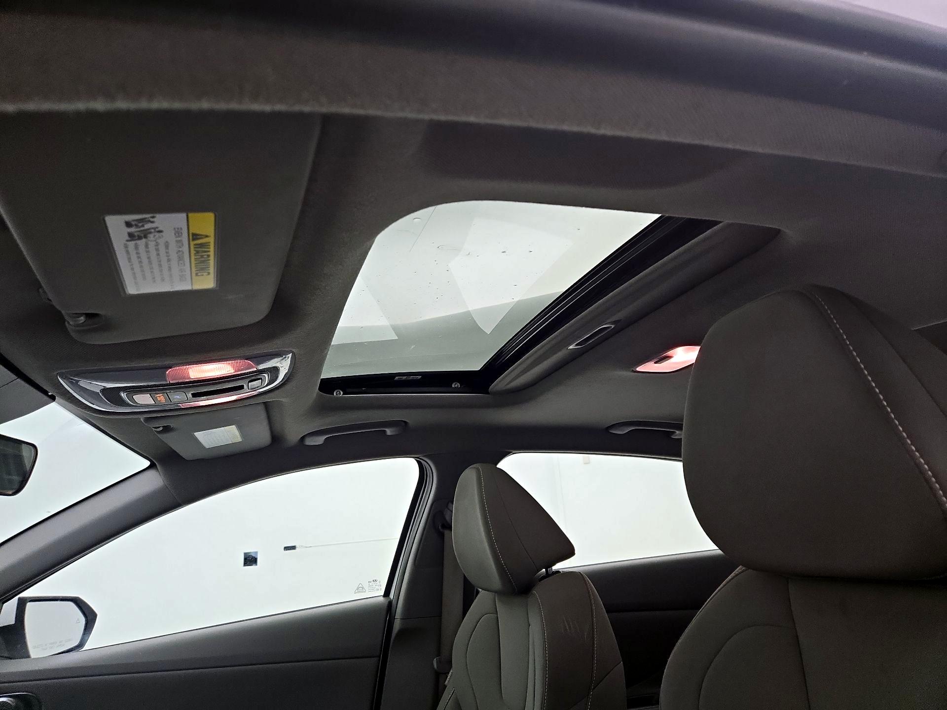 Thumbnail: 2024 Hyundai Elantra - 20