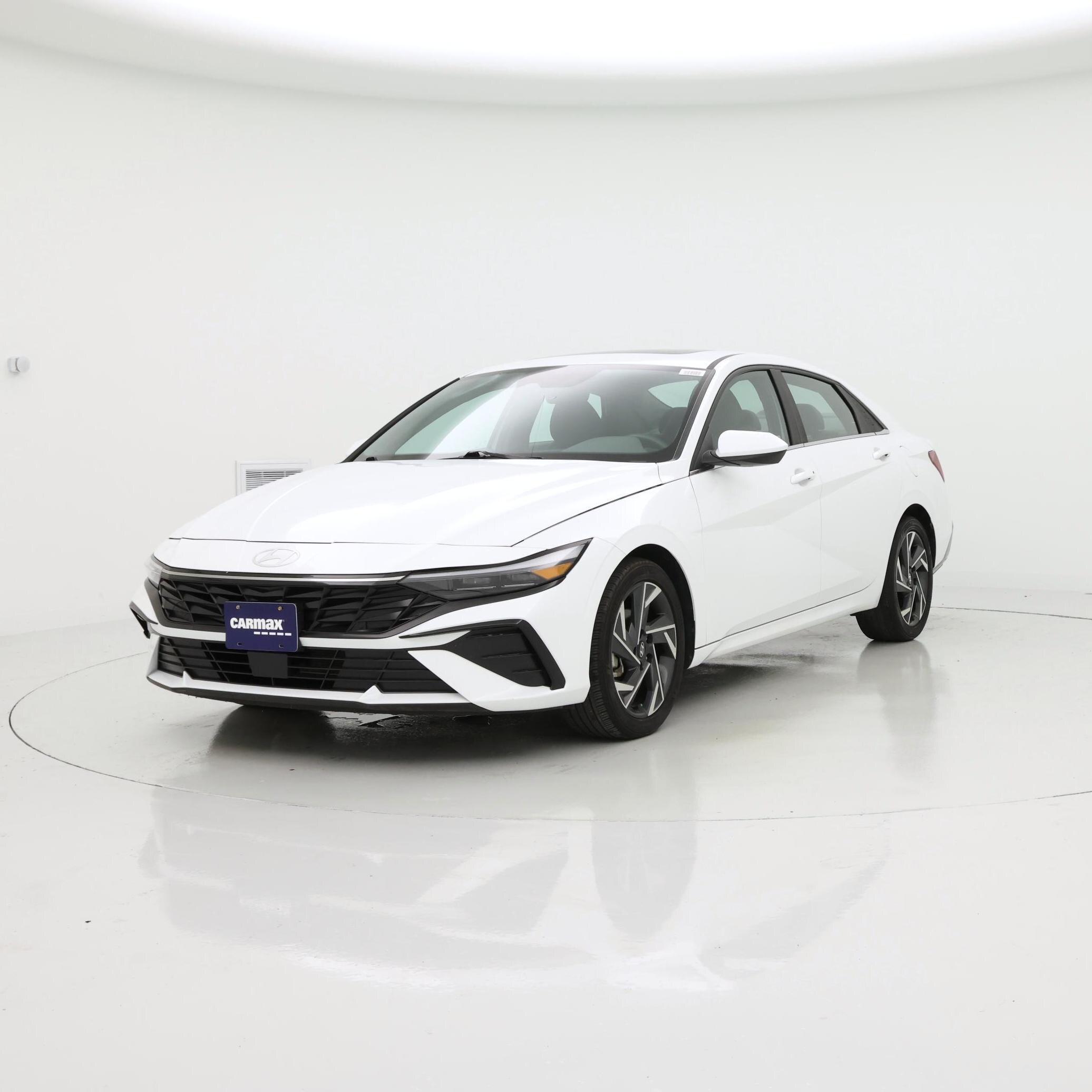 Thumbnail: 2024 Hyundai Elantra - 4