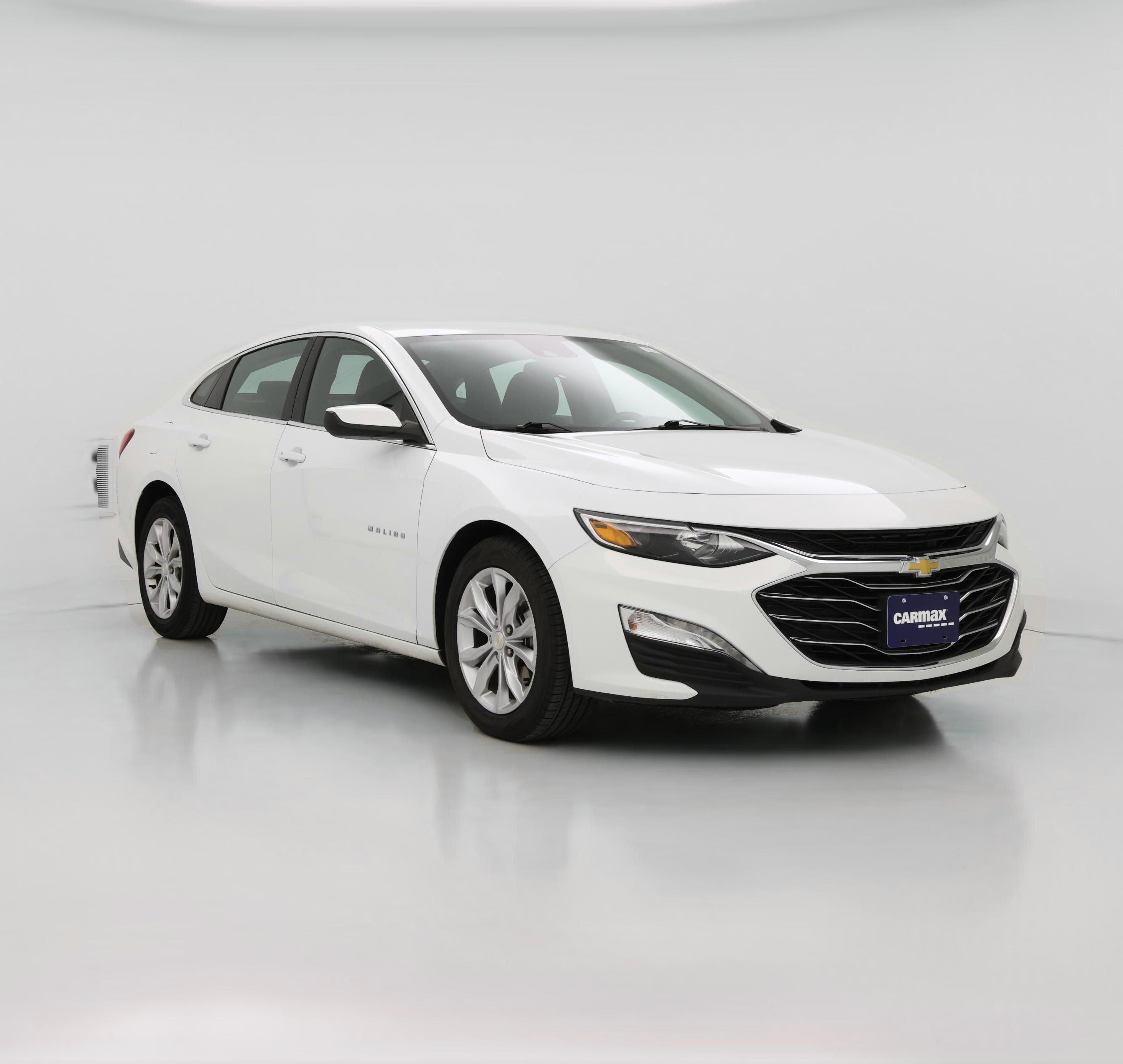 Thumbnail: 2023 Chevrolet Malibu - 1
