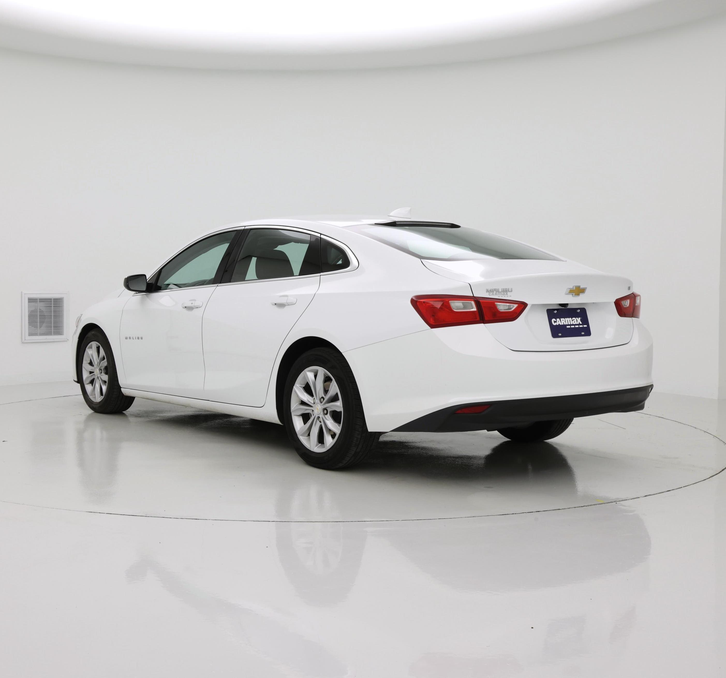 Thumbnail: 2023 Chevrolet Malibu - 2