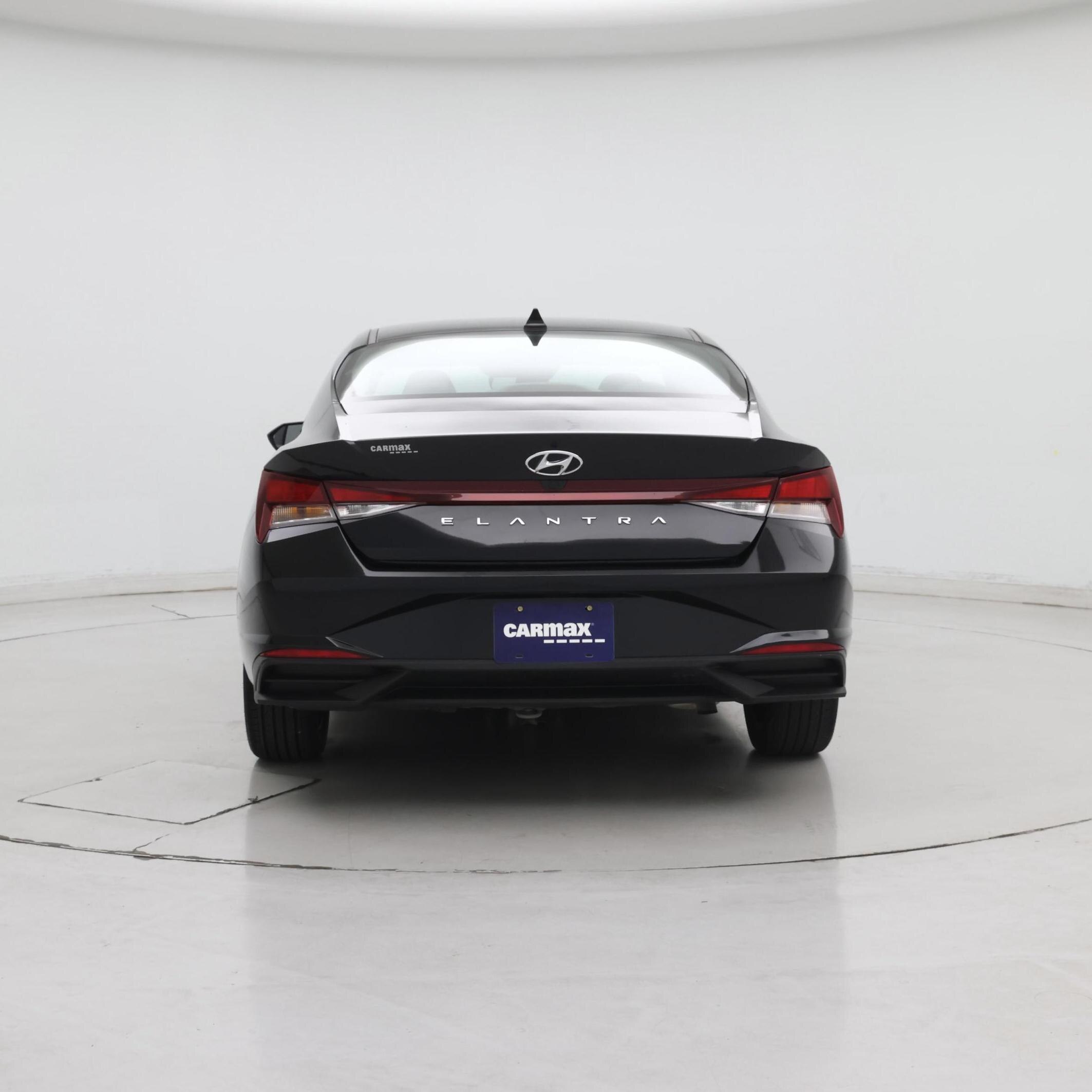 Thumbnail: 2023 Hyundai Elantra - 6