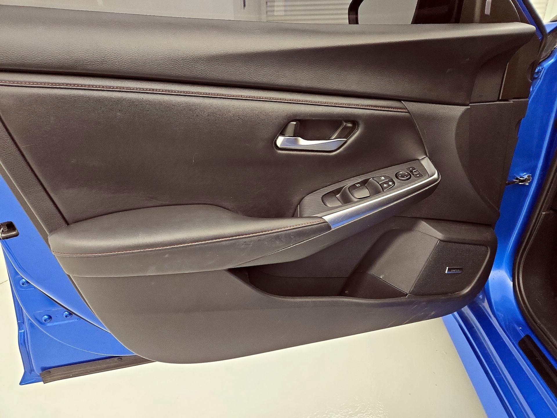 Thumbnail: 2023 Nissan Sentra - 12