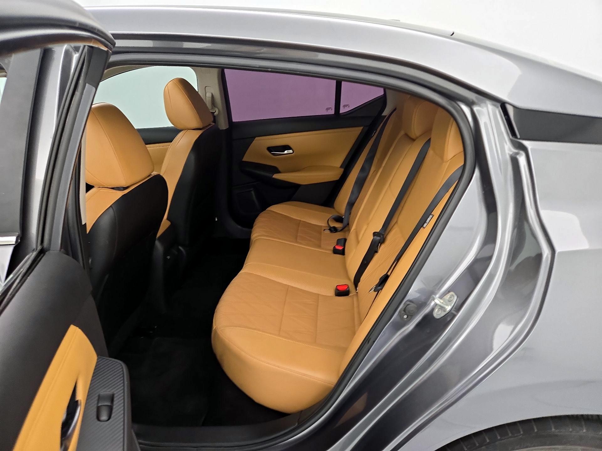 Thumbnail: 2023 Nissan Sentra - 20