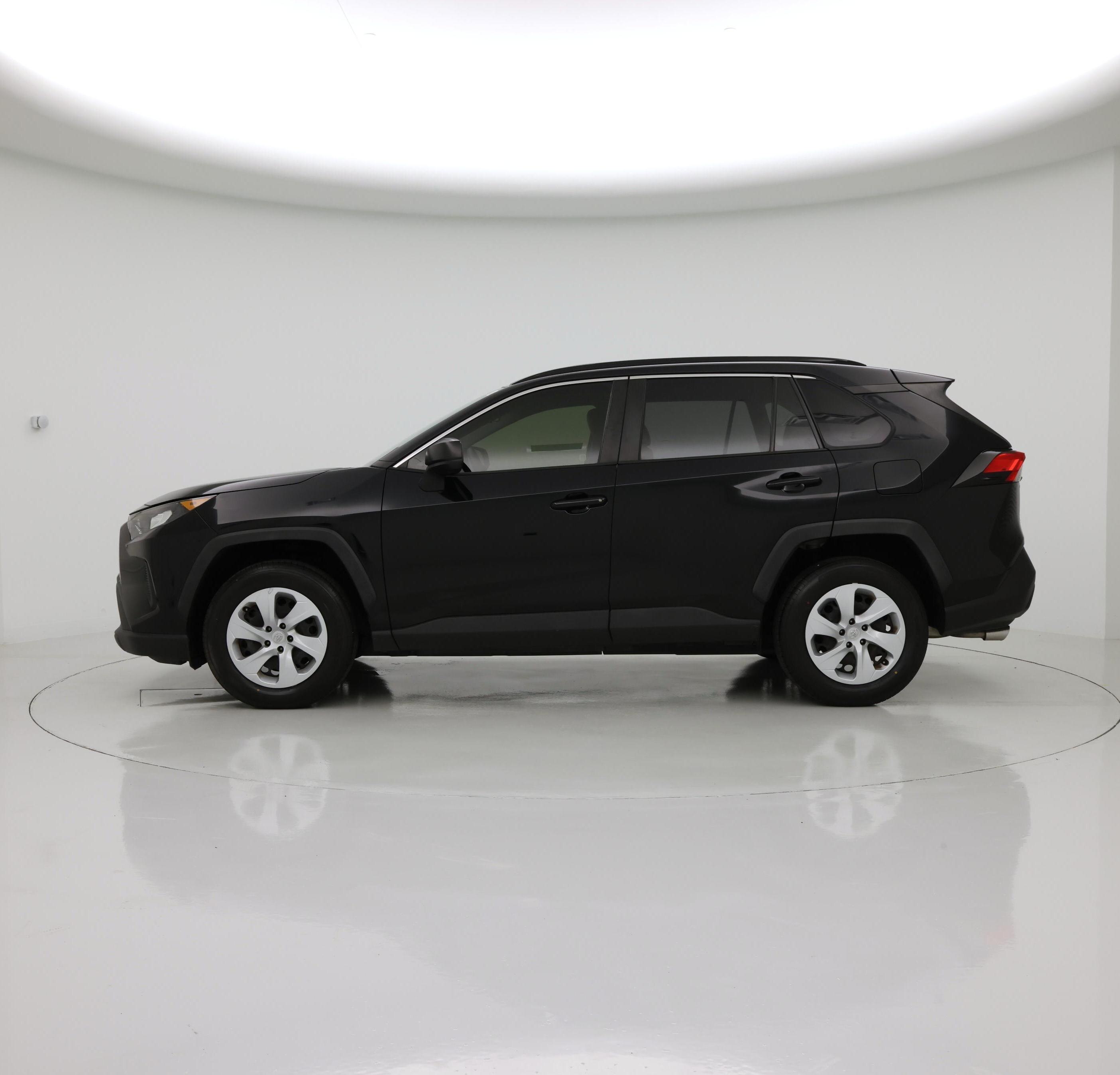 Thumbnail: 2019 Toyota RAV4 - 3