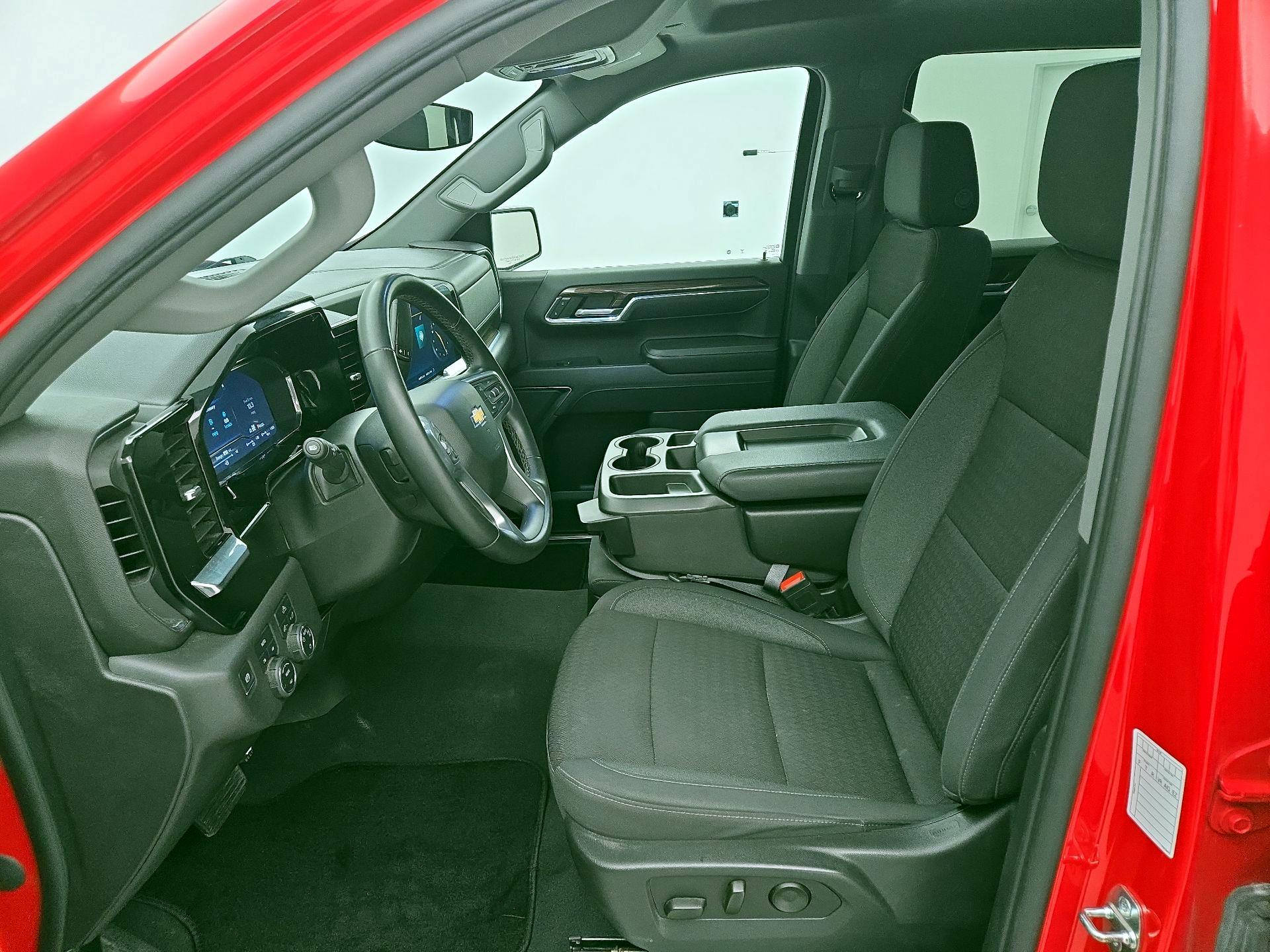 Thumbnail: 2023 Chevrolet Silverado 1500 - 11