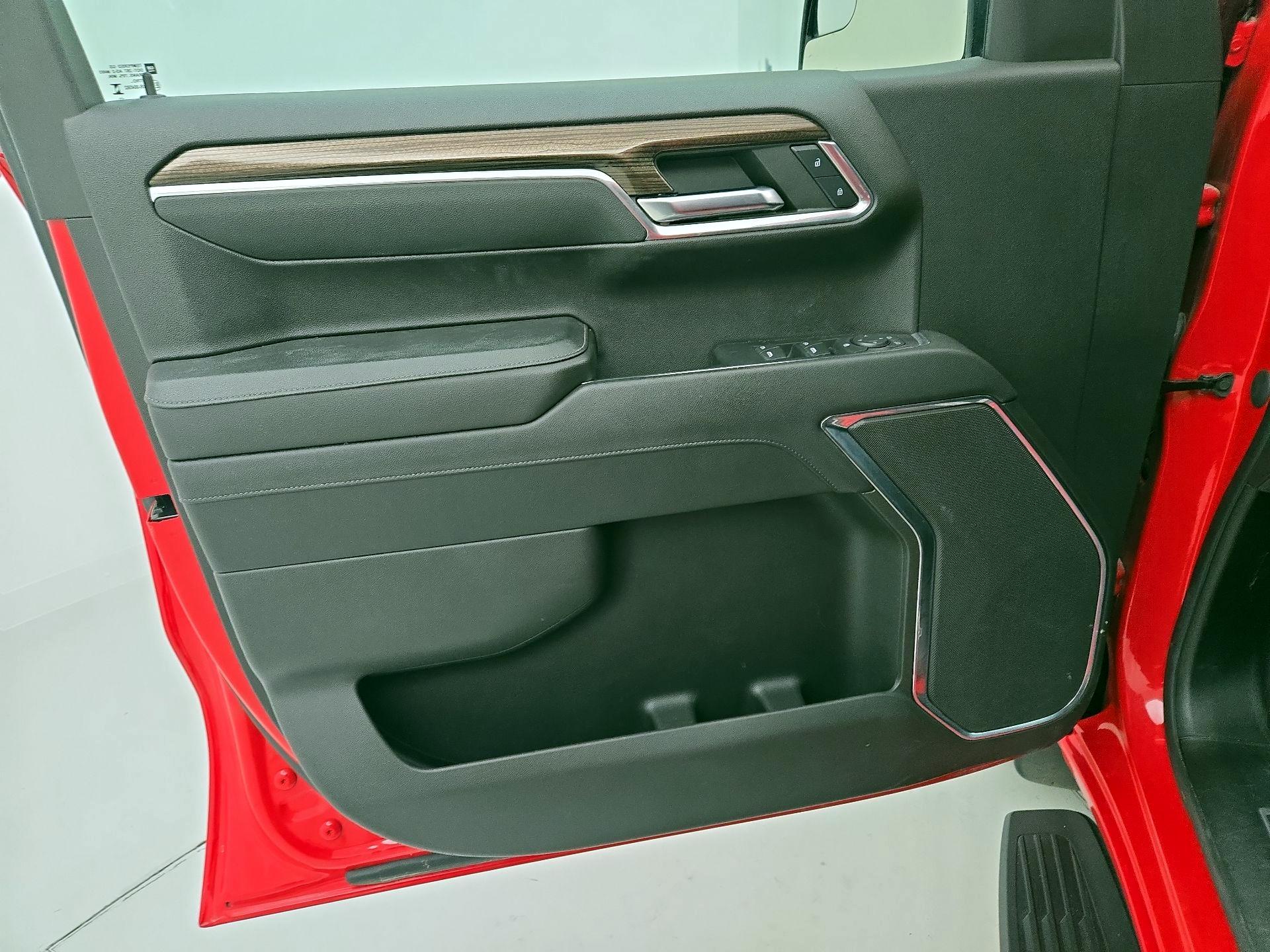Thumbnail: 2023 Chevrolet Silverado 1500 - 12