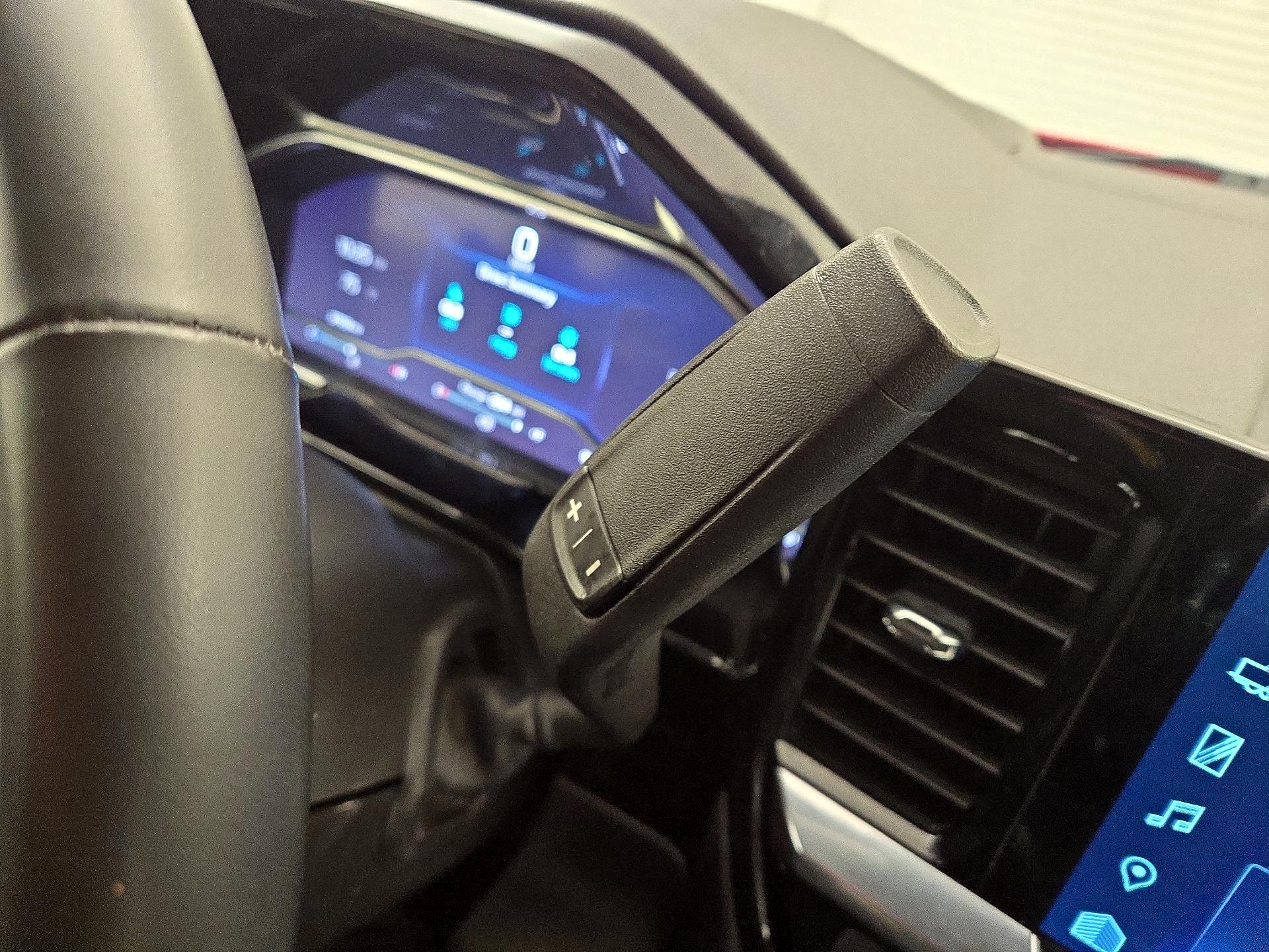 Thumbnail: 2023 Chevrolet Silverado 1500 - 17