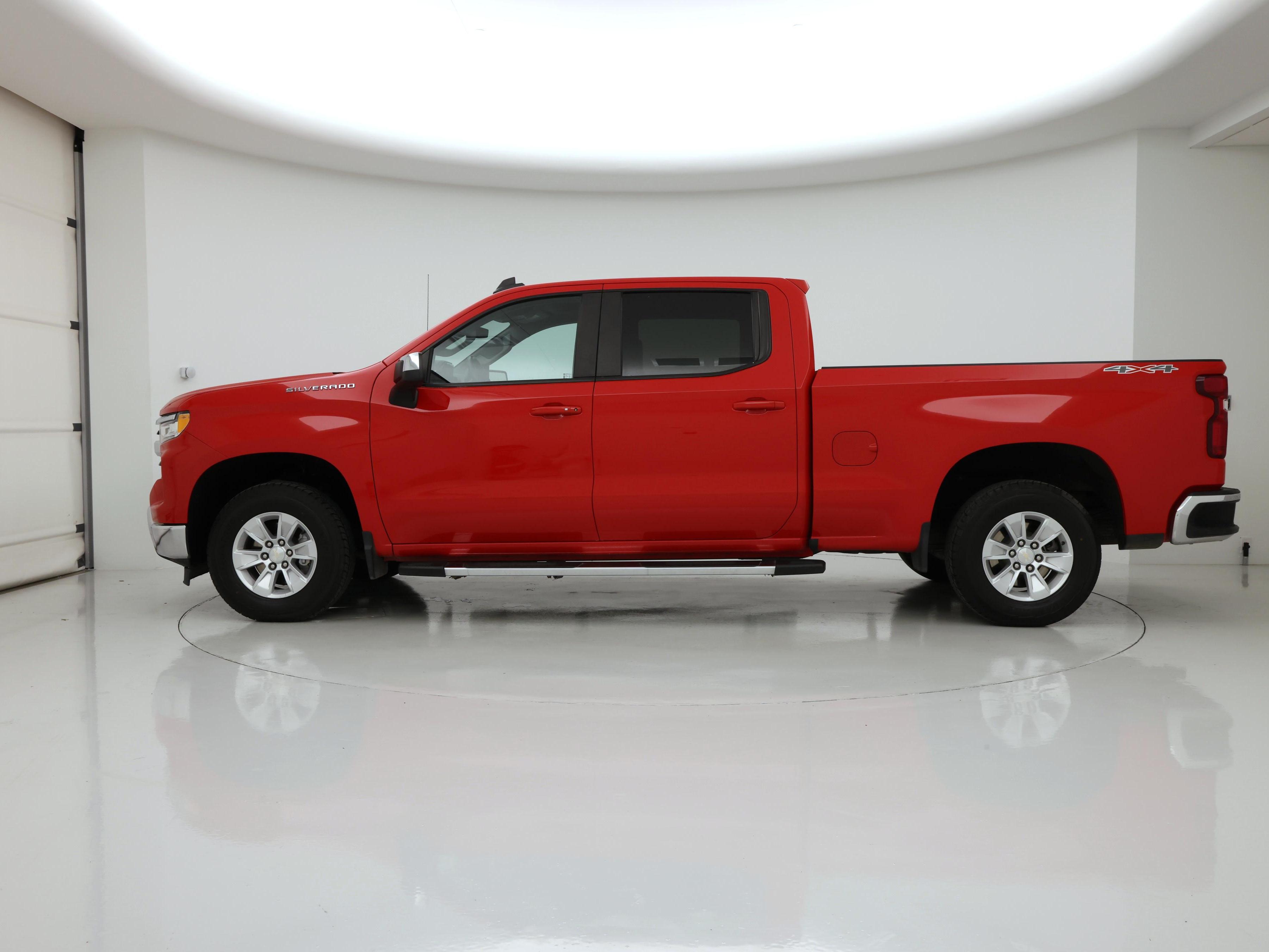 Thumbnail: 2023 Chevrolet Silverado 1500 - 3