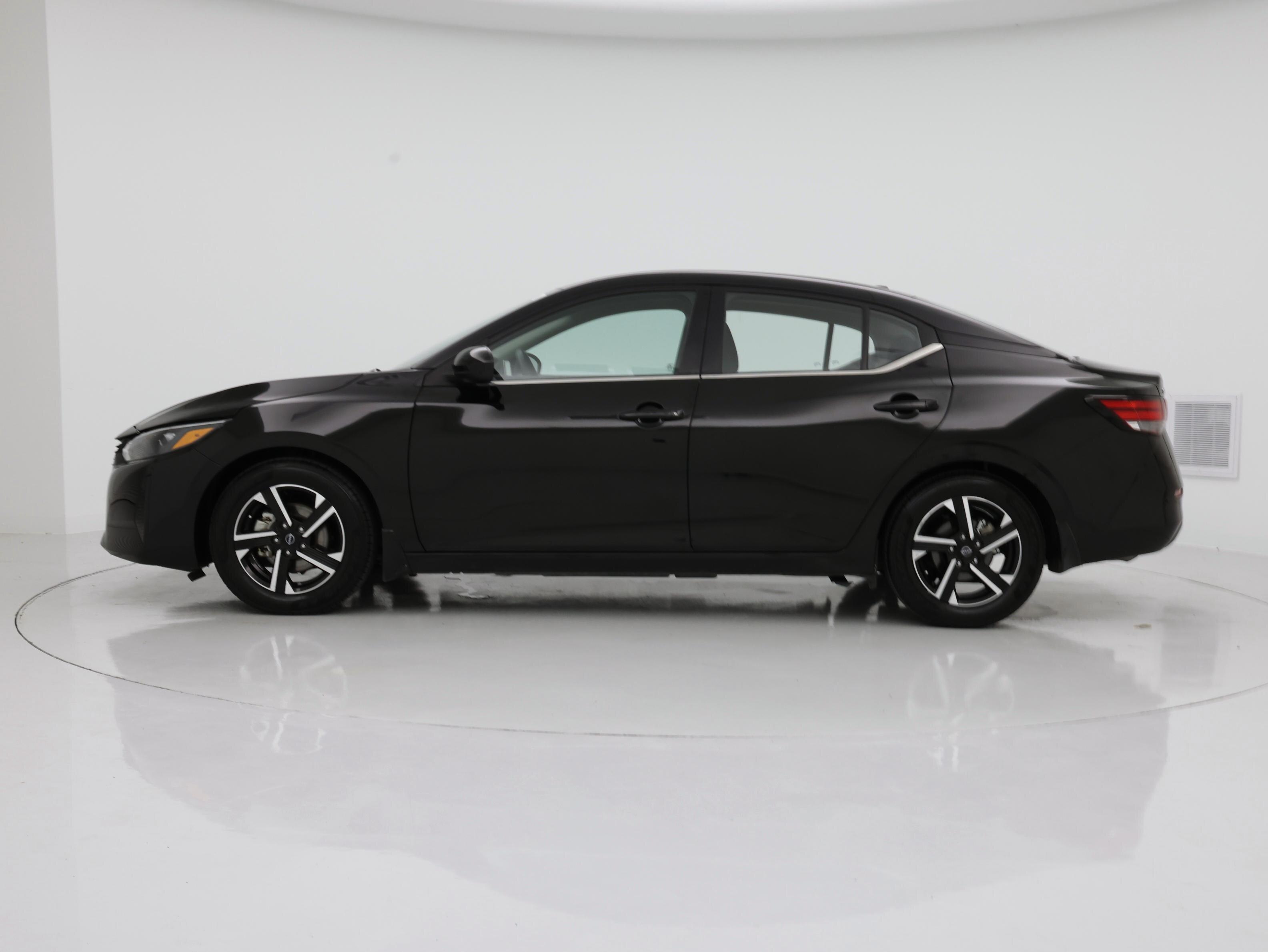 Thumbnail: 2024 Nissan Sentra - 3