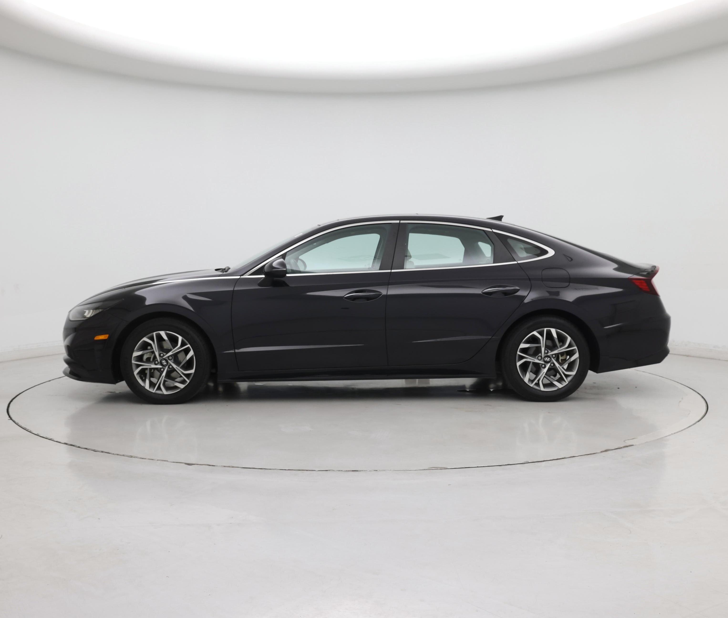 Thumbnail: 2023 Hyundai Sonata - 3