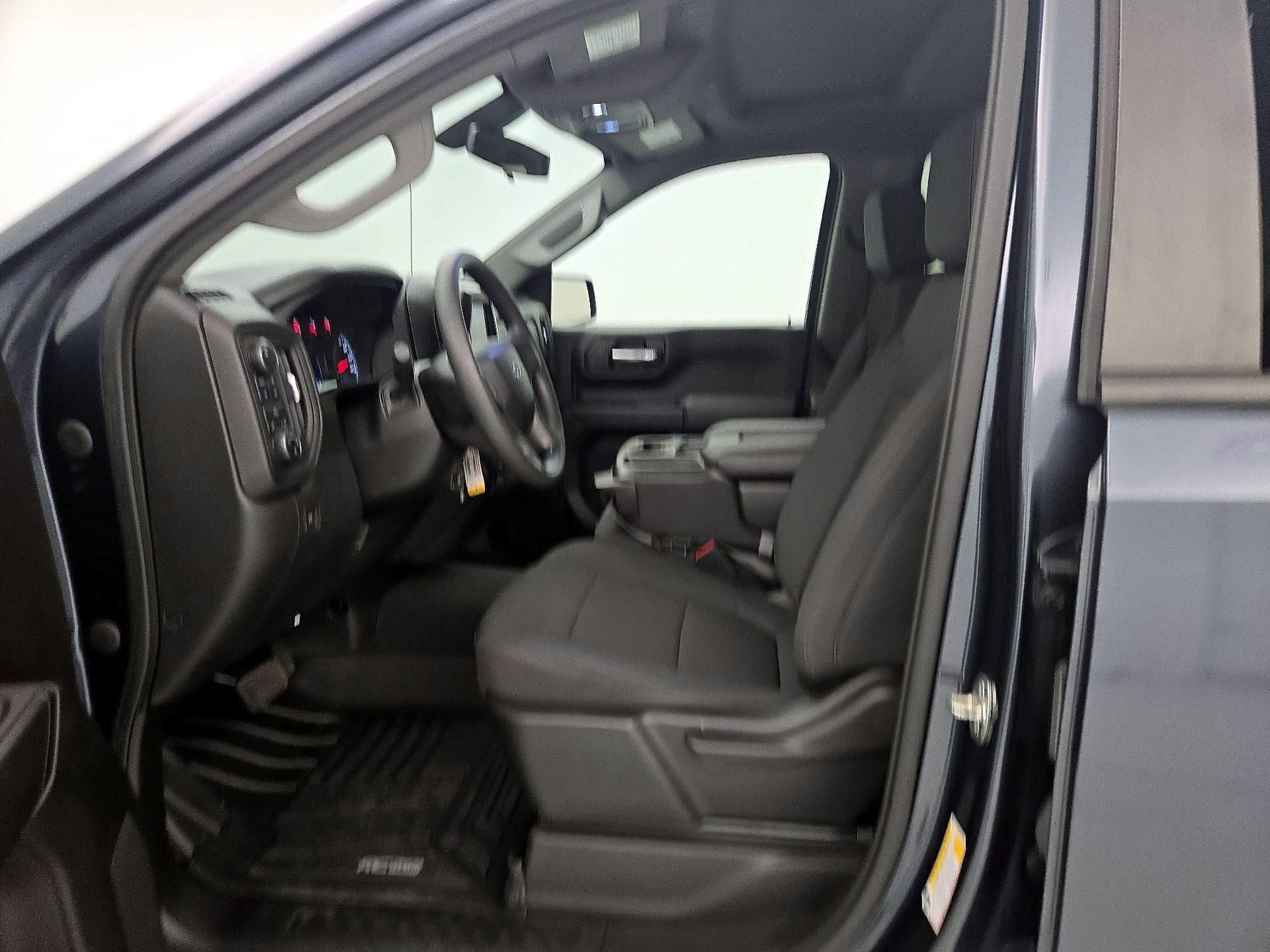 Thumbnail: 2021 Chevrolet Silverado 1500 - 11