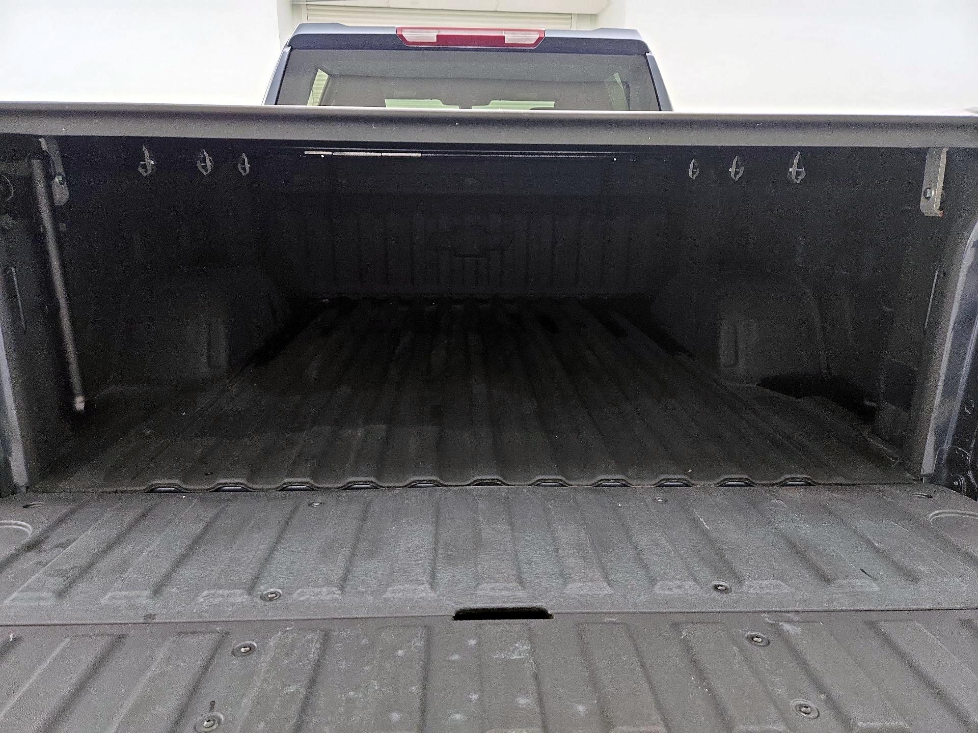 Thumbnail: 2021 Chevrolet Silverado 1500 - 20