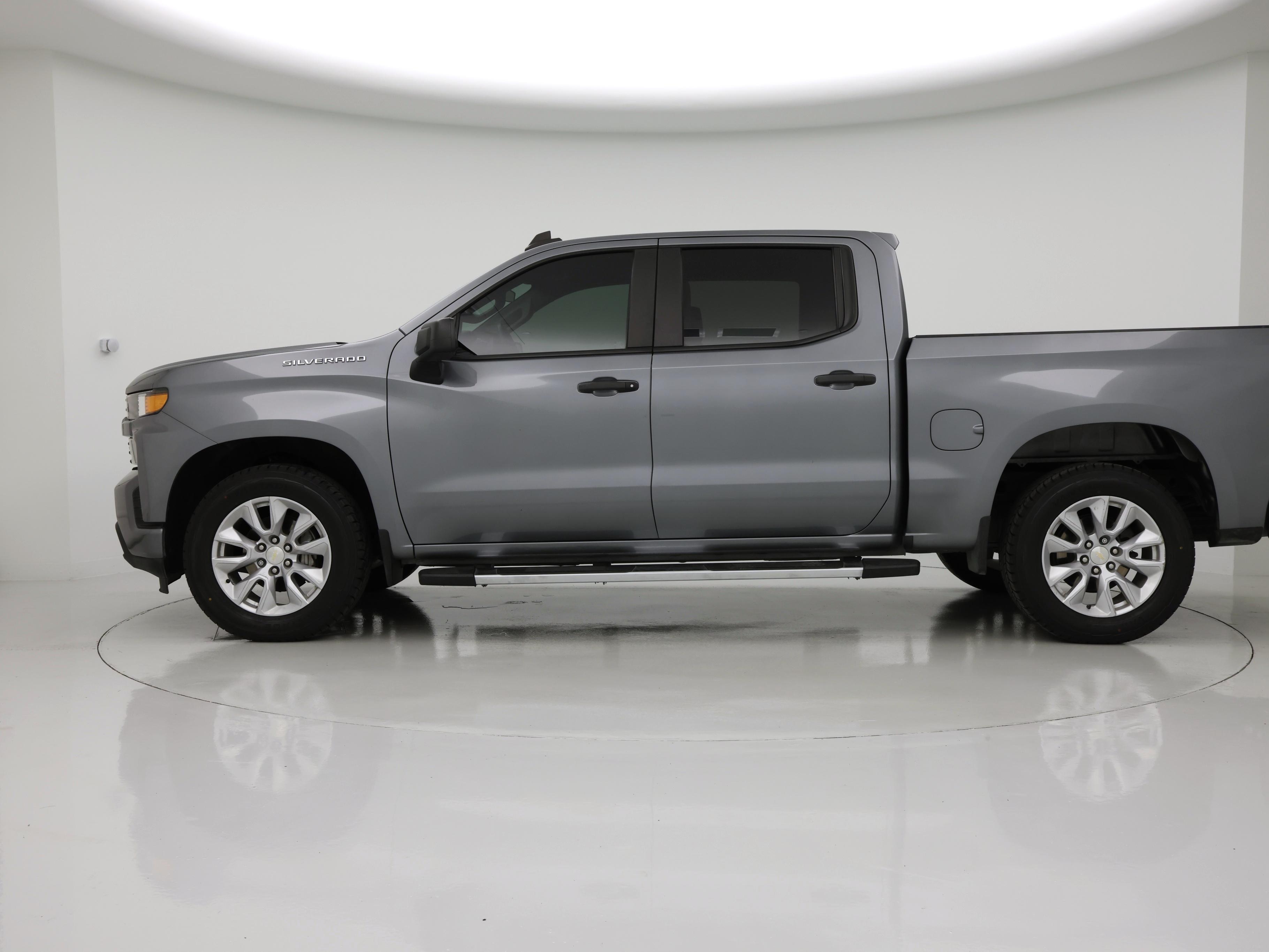 Thumbnail: 2021 Chevrolet Silverado 1500 - 3