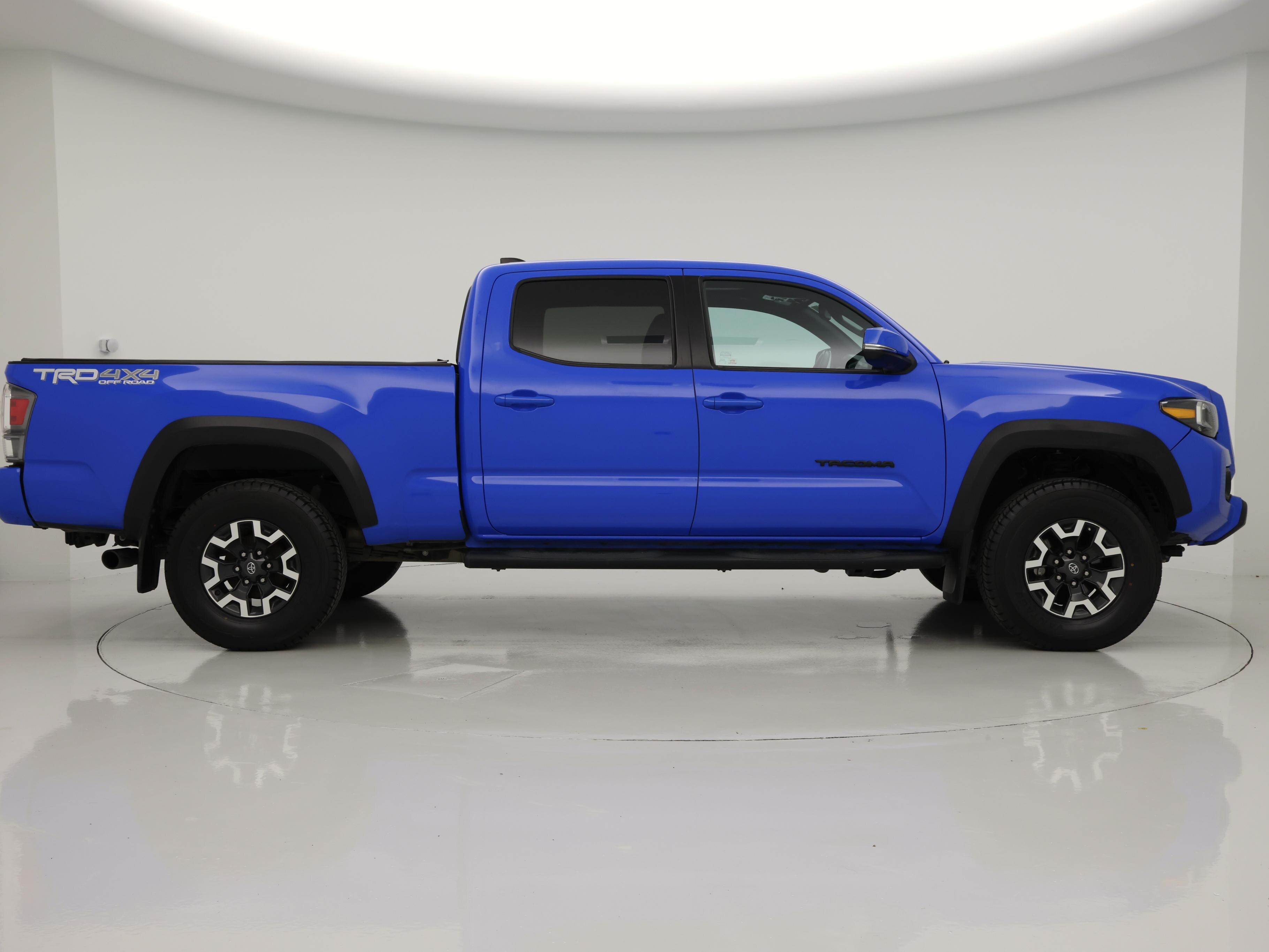 Thumbnail: 2021 Toyota Tacoma - 7