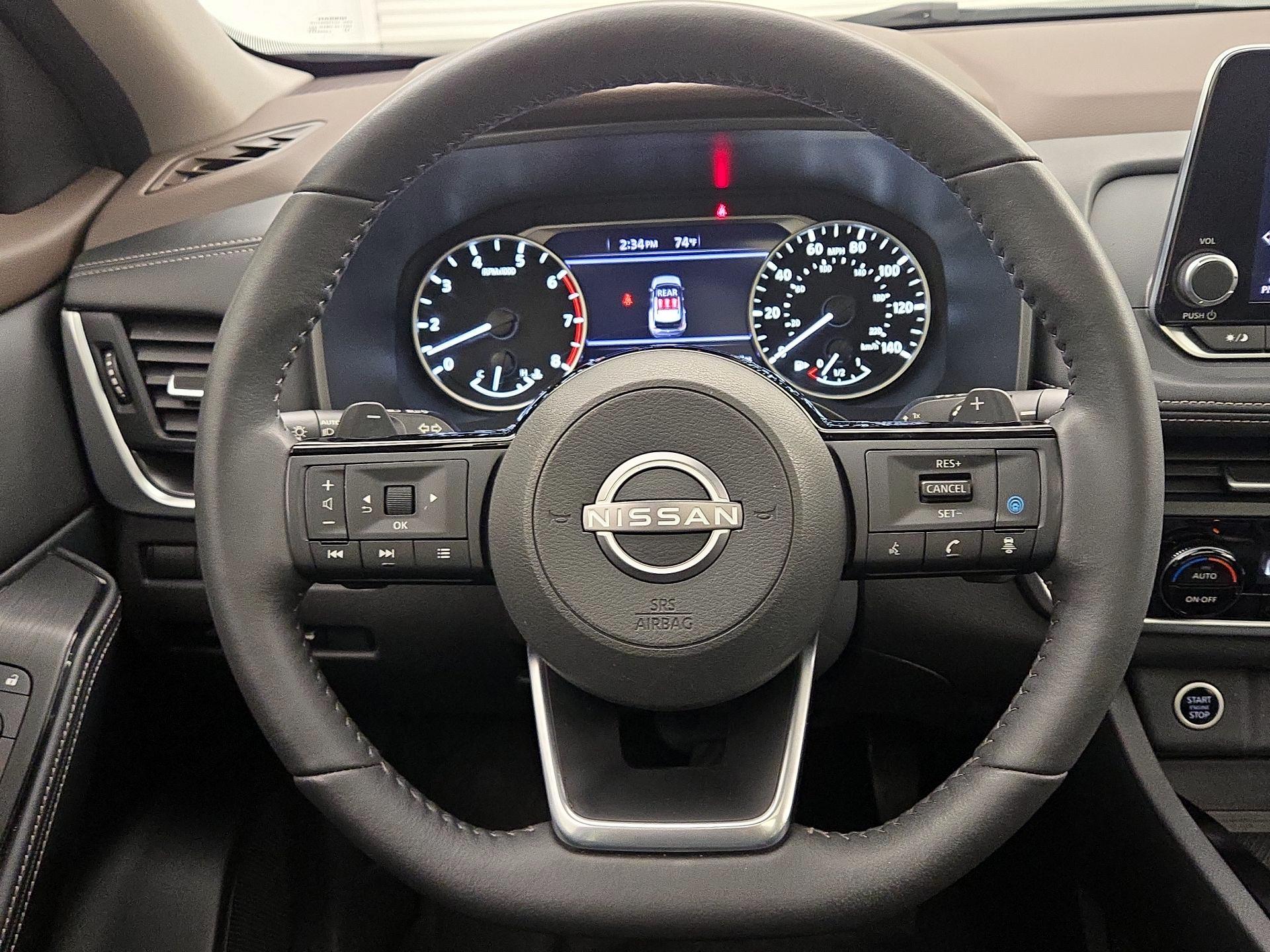 Thumbnail: 2023 Nissan Rogue - 10
