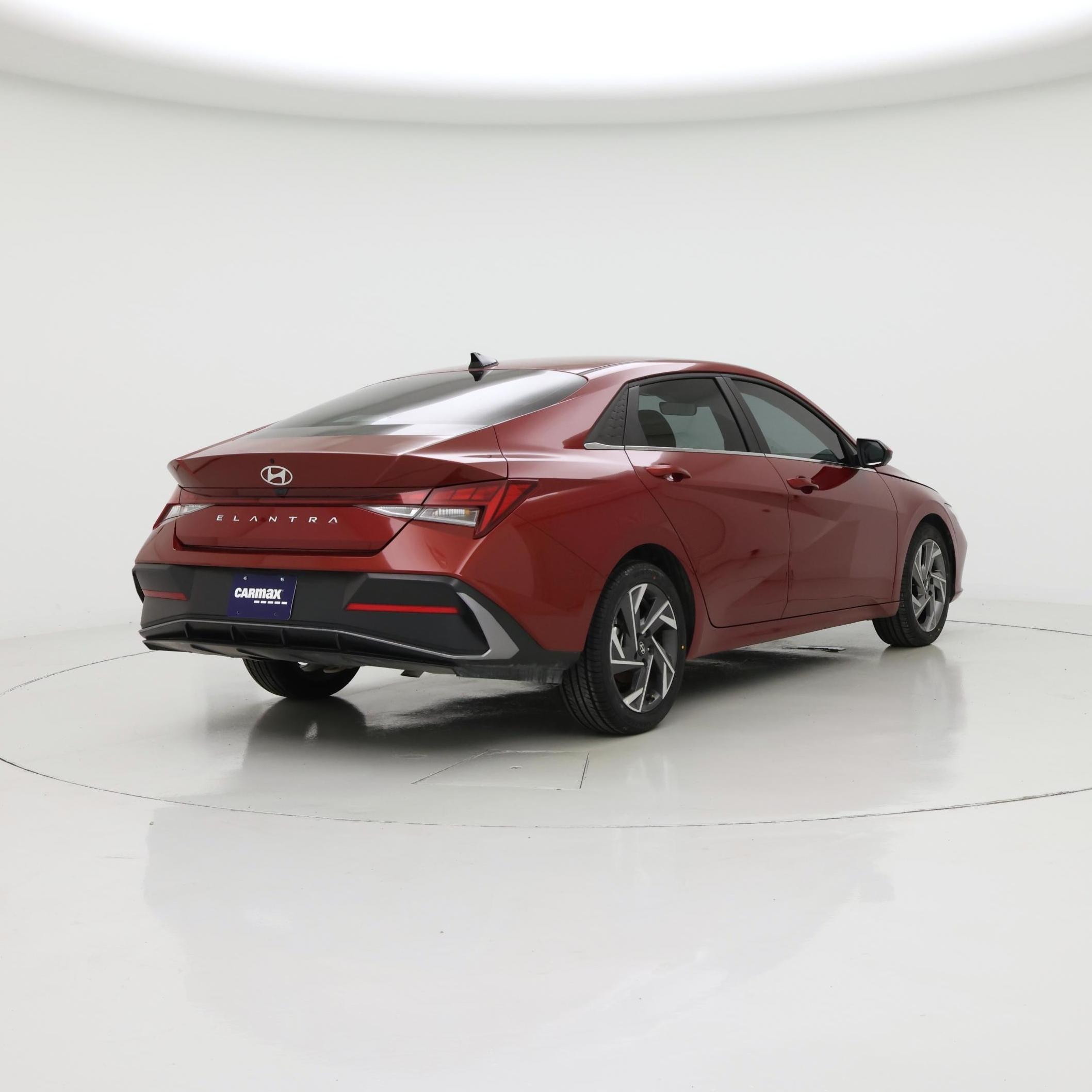Thumbnail: 2024 Hyundai Elantra - 8