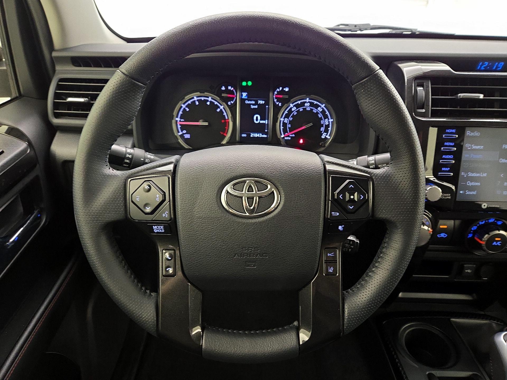 Thumbnail: 2021 Toyota 4Runner - 10