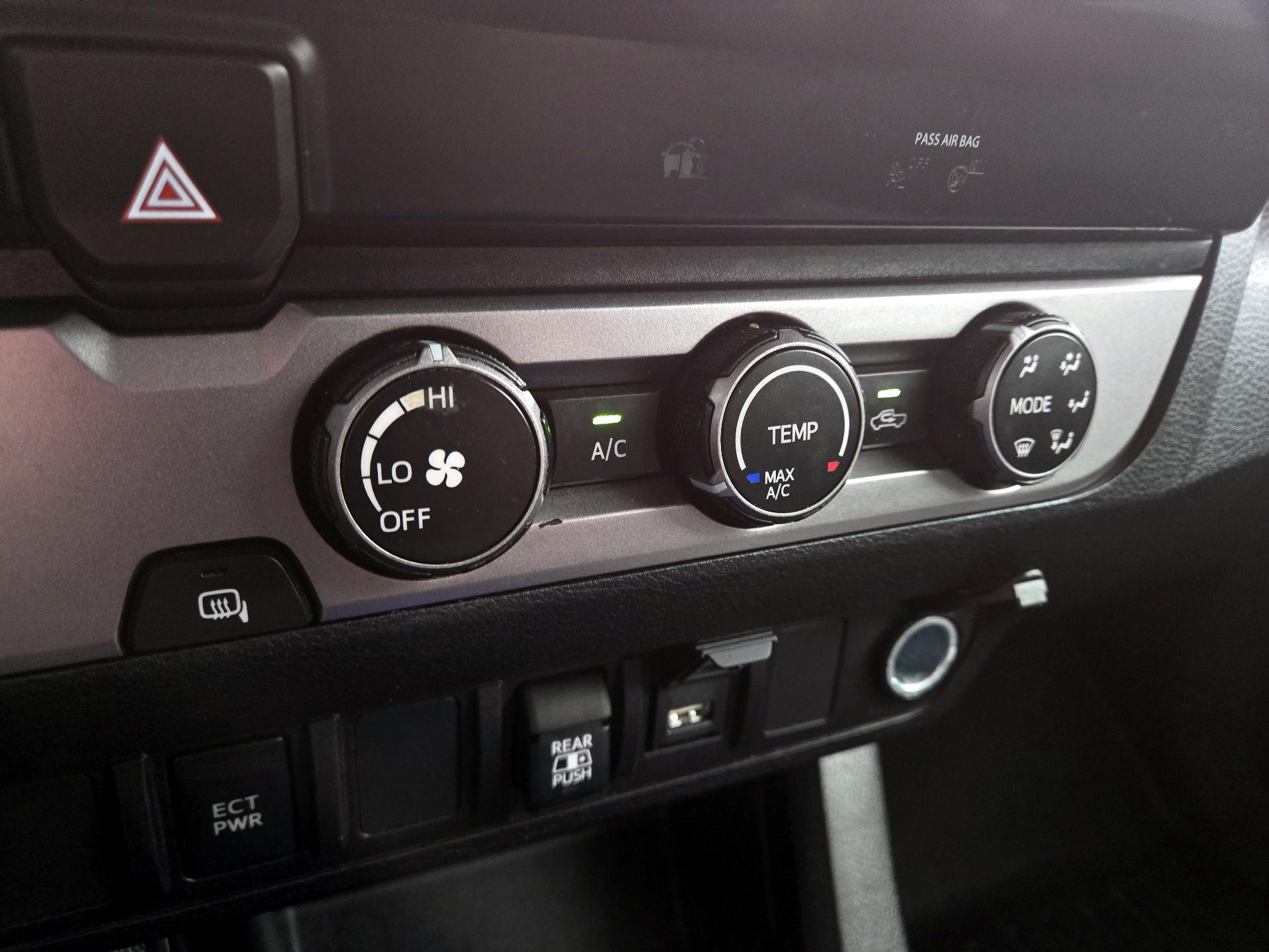 Thumbnail: 2020 Toyota Tacoma - 16