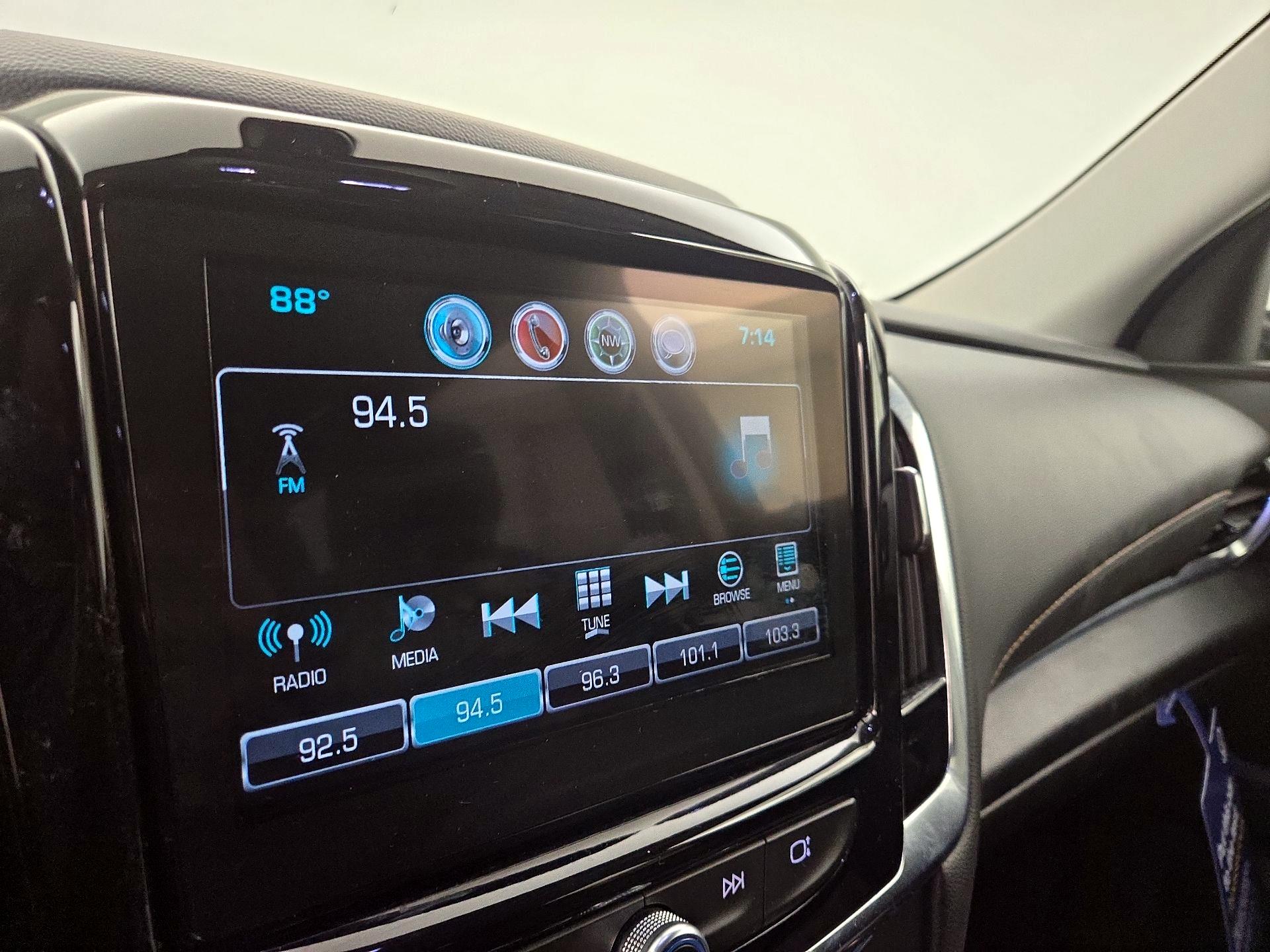 Thumbnail: 2019 Chevrolet Traverse - 15