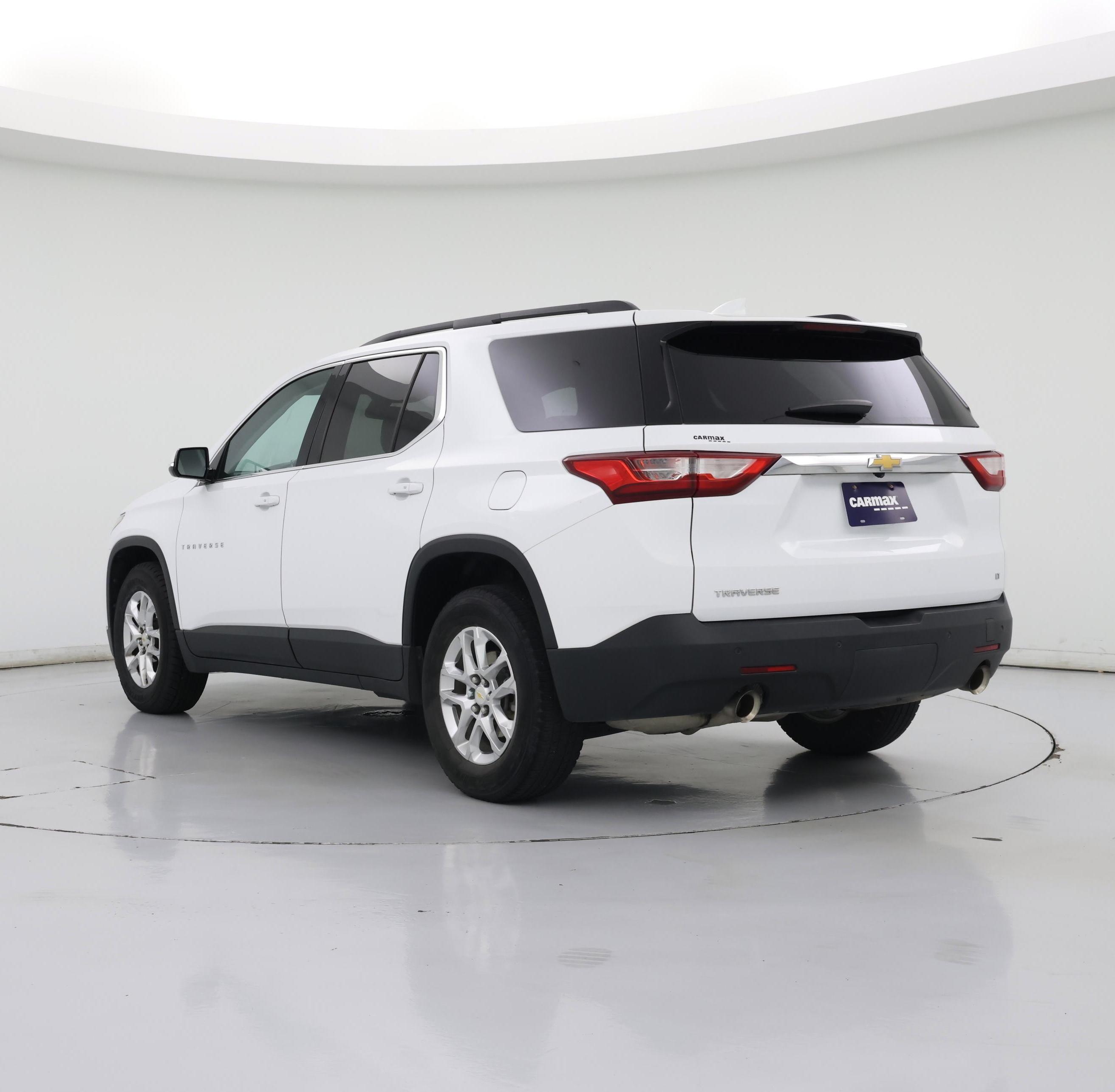 Thumbnail: 2019 Chevrolet Traverse - 2