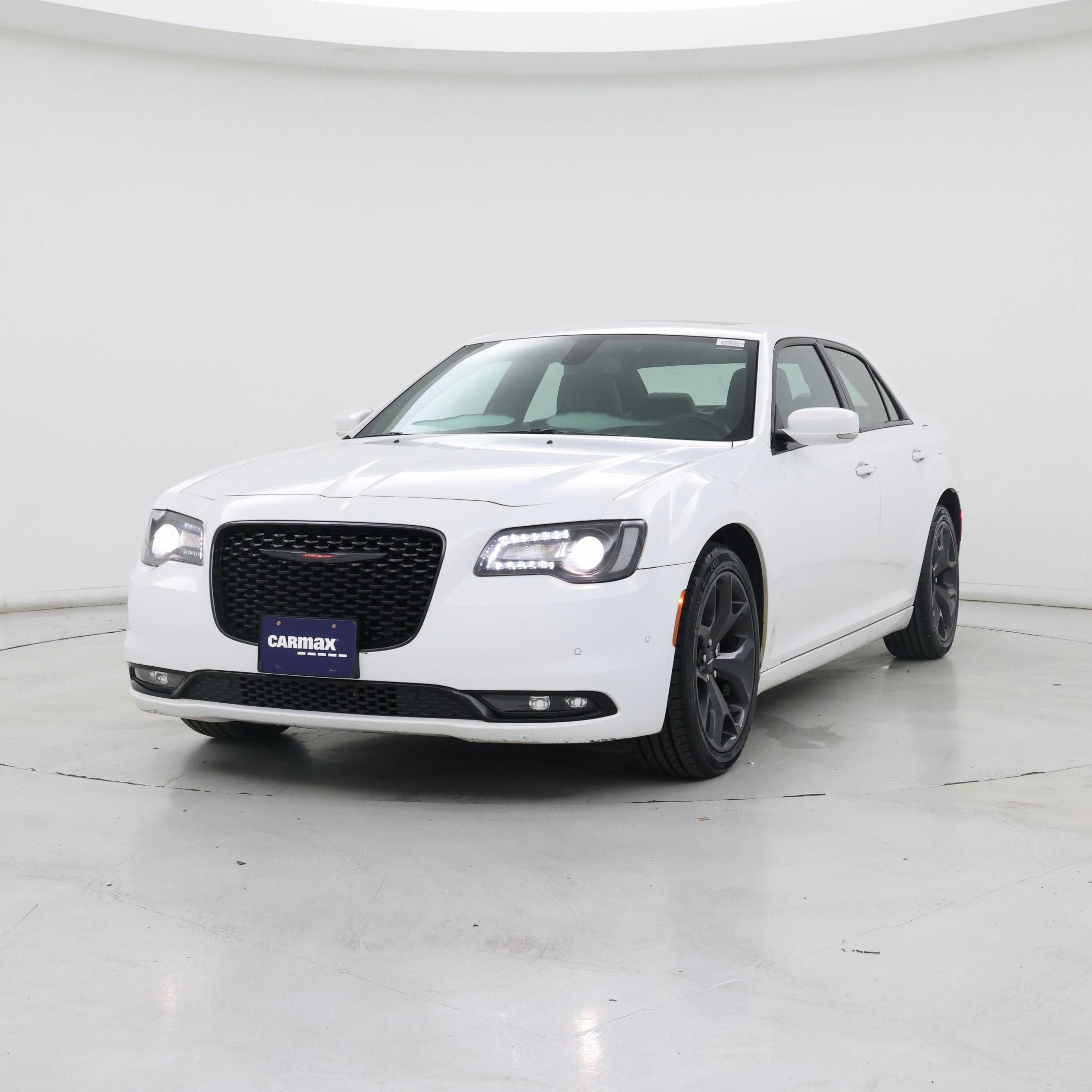 Thumbnail: 2021 Chrysler 300 - 4