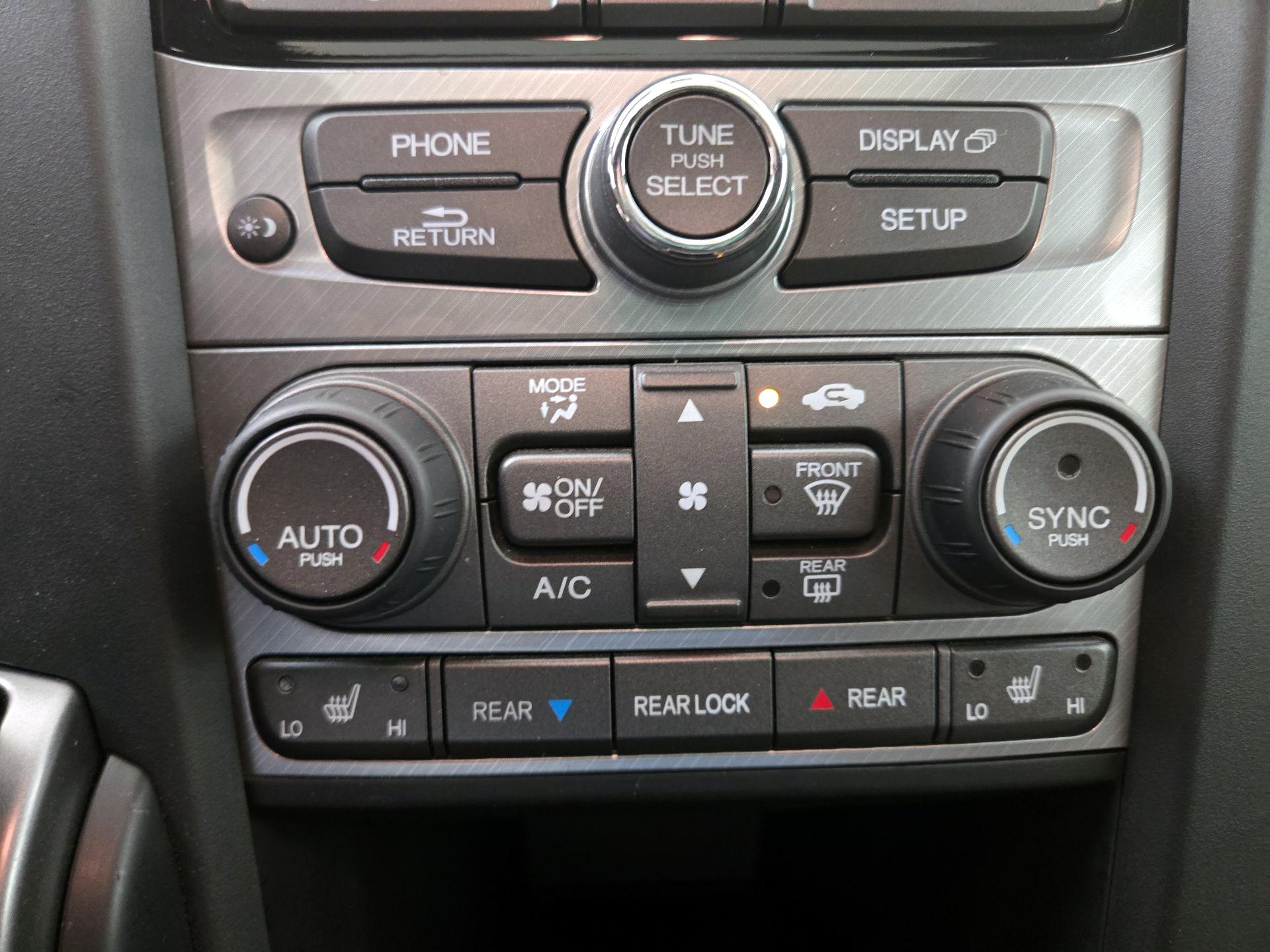 Thumbnail: 2014 Honda Pilot - 14