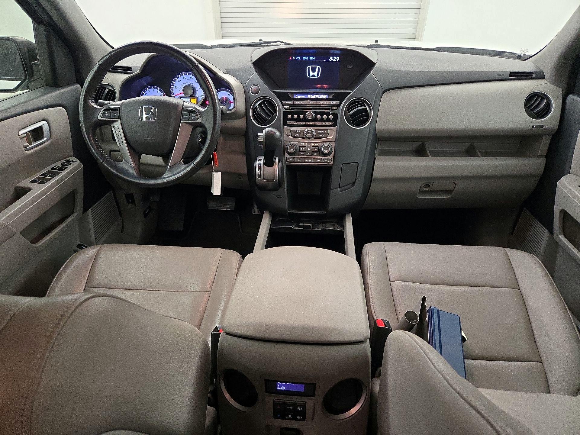 Thumbnail: 2014 Honda Pilot - 8