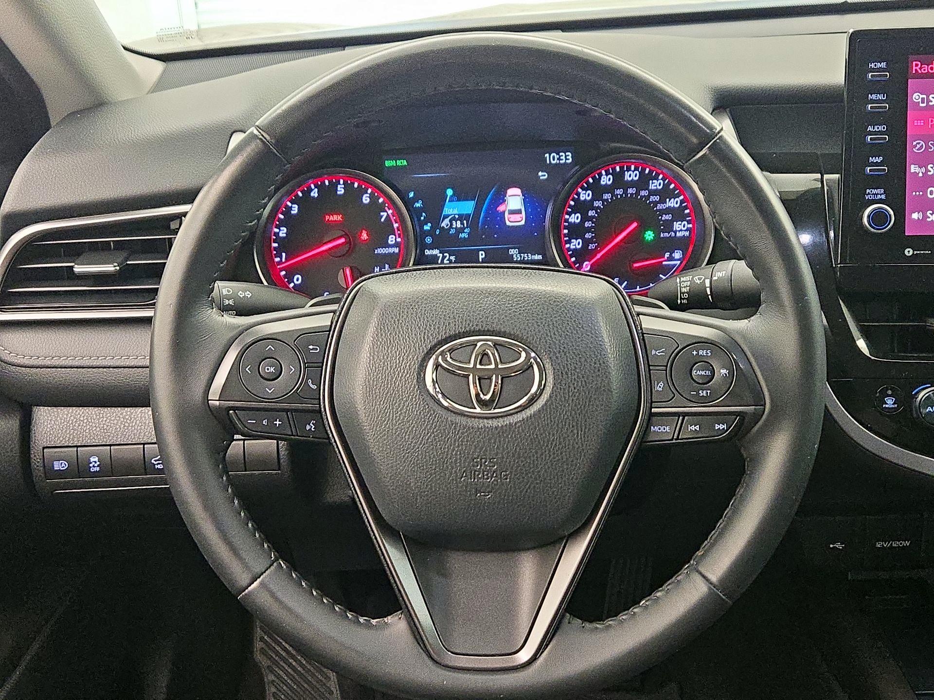 Thumbnail: 2022 Toyota Camry - 10