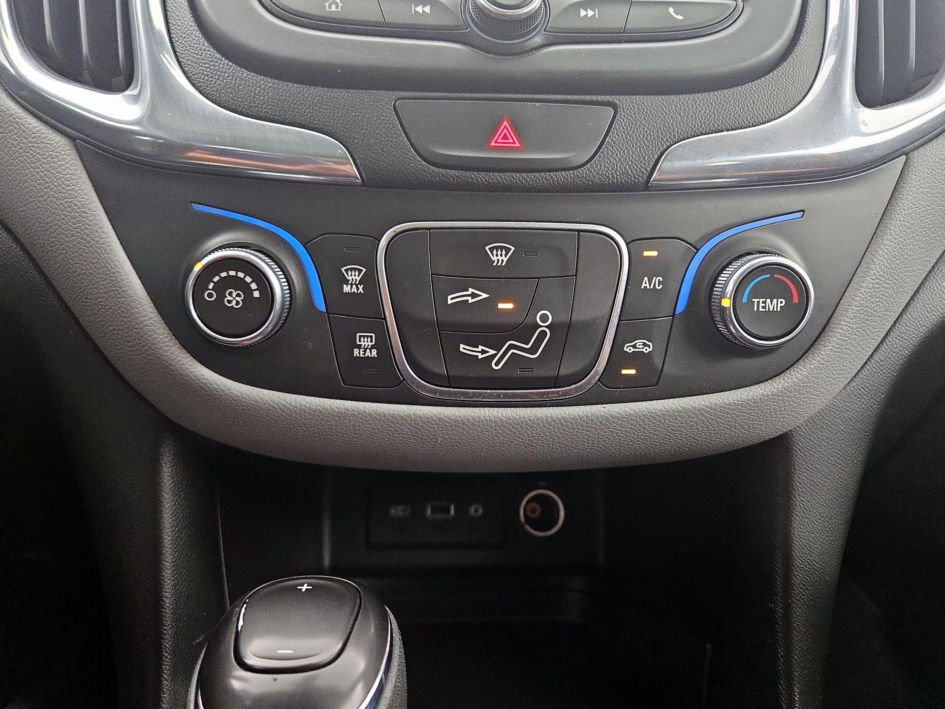 Thumbnail: 2020 Chevrolet Equinox - 16