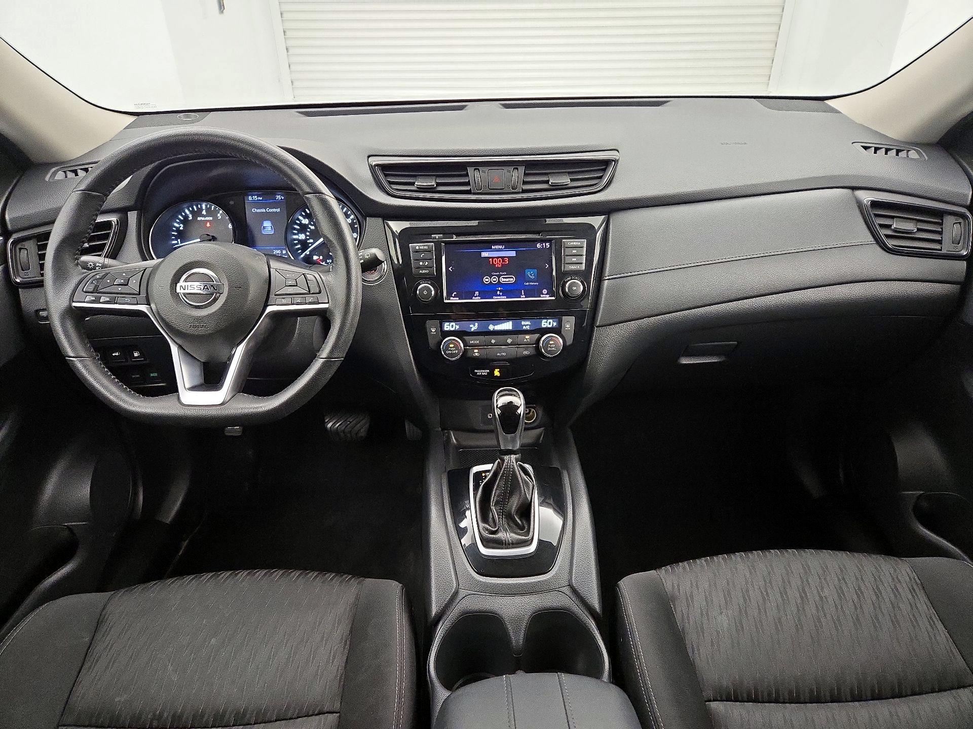 Thumbnail: 2020 Nissan Rogue - 9