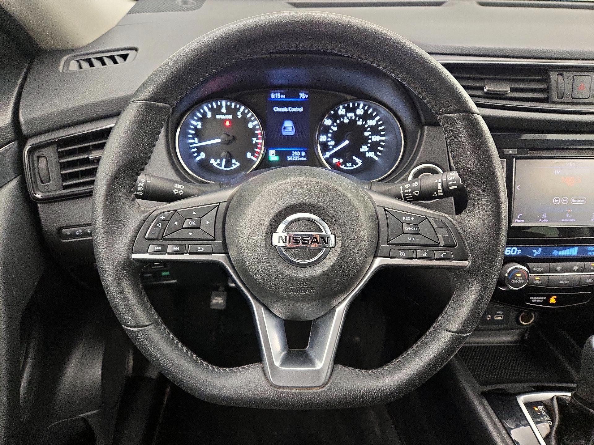 Thumbnail: 2020 Nissan Rogue - 10
