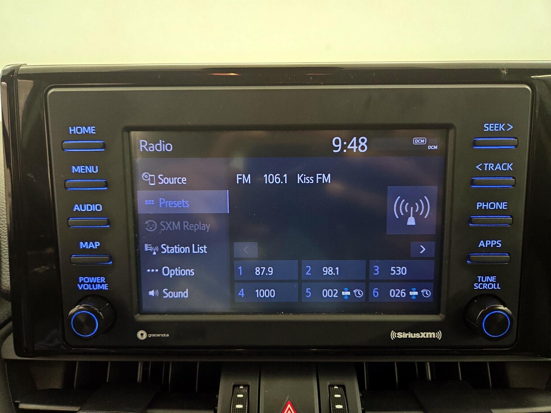 Thumbnail: 2021 Toyota RAV4 - 15